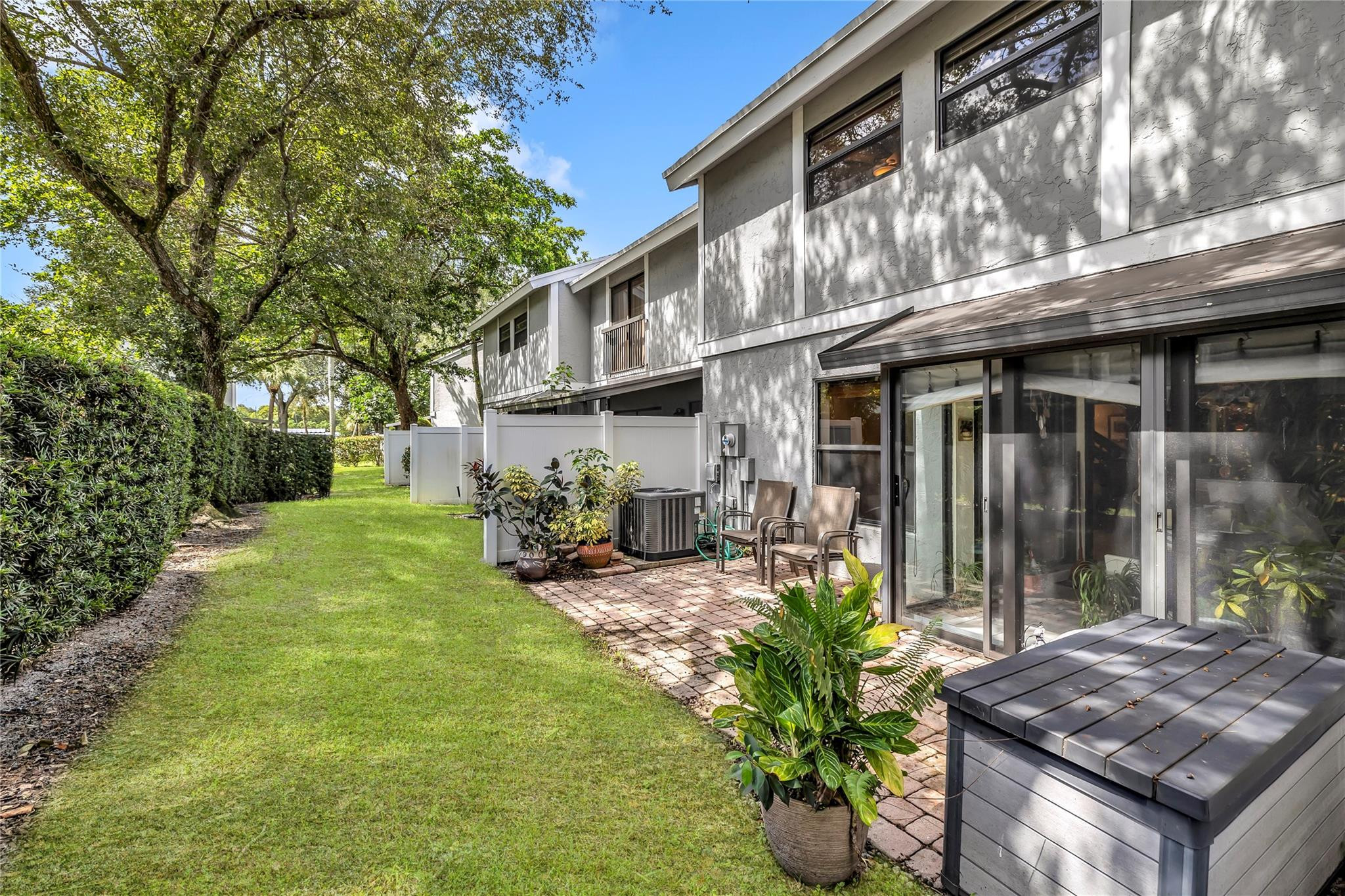 2737 NW 42nd Ave 2737