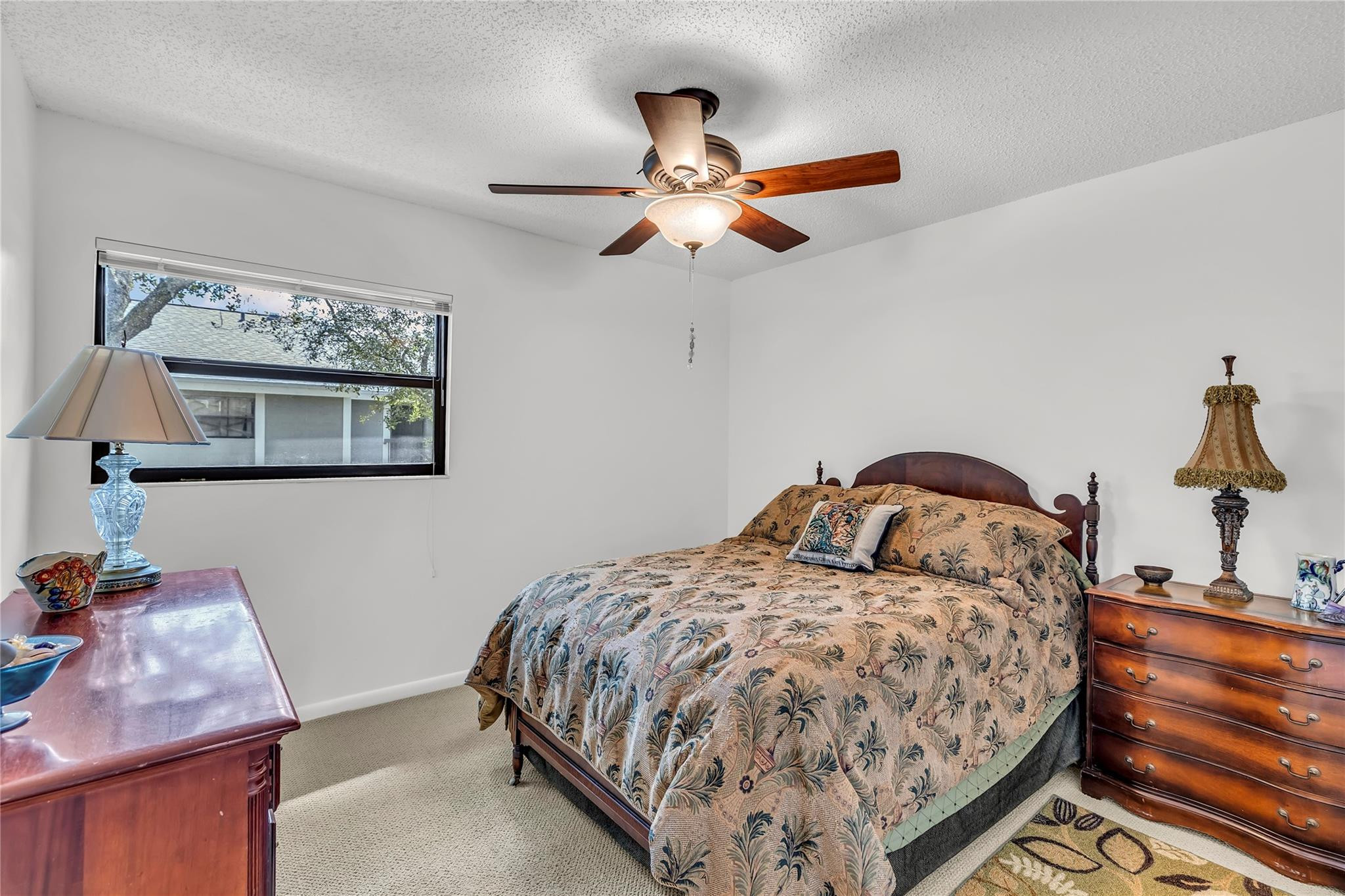 2737 NW 42nd Ave 2737