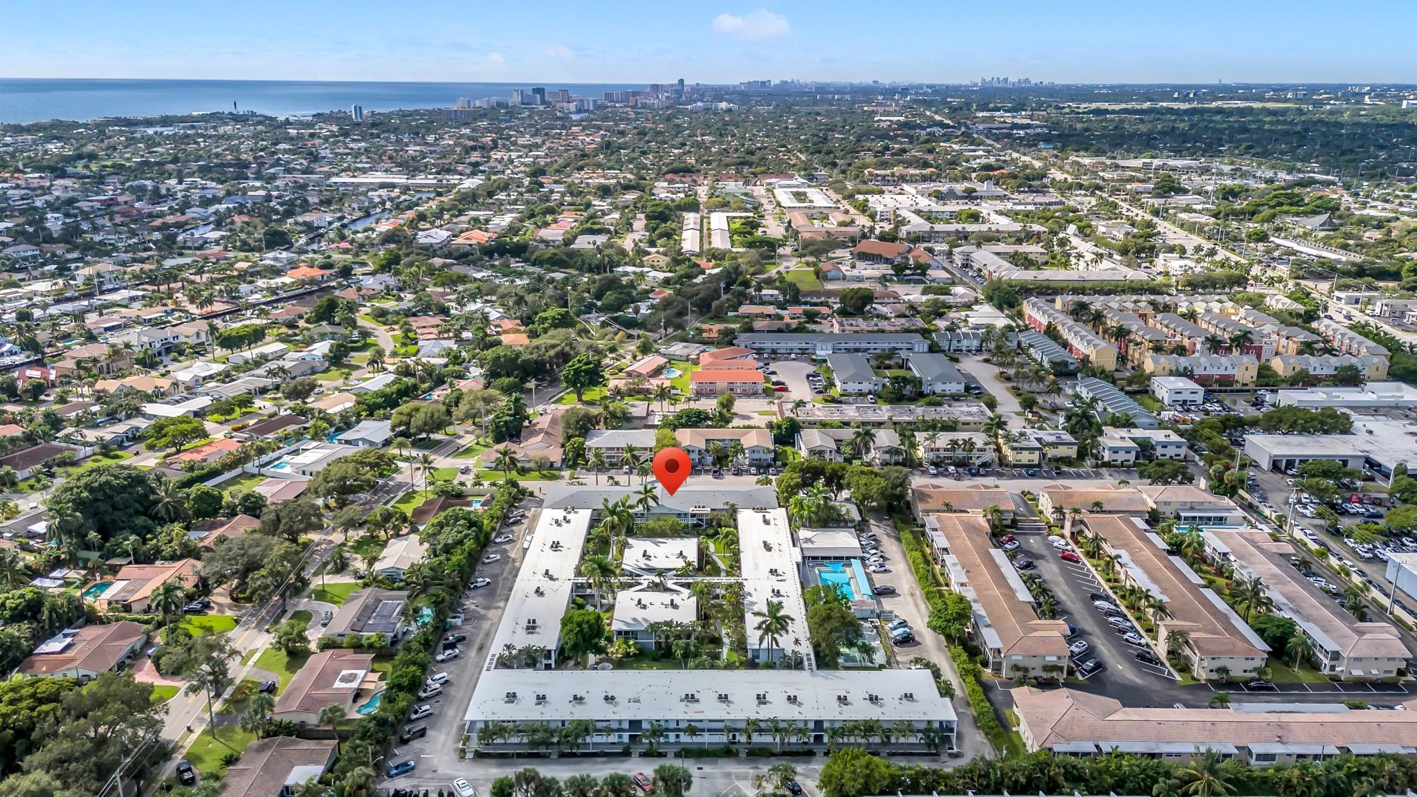 2151 NE 42nd Ct 204