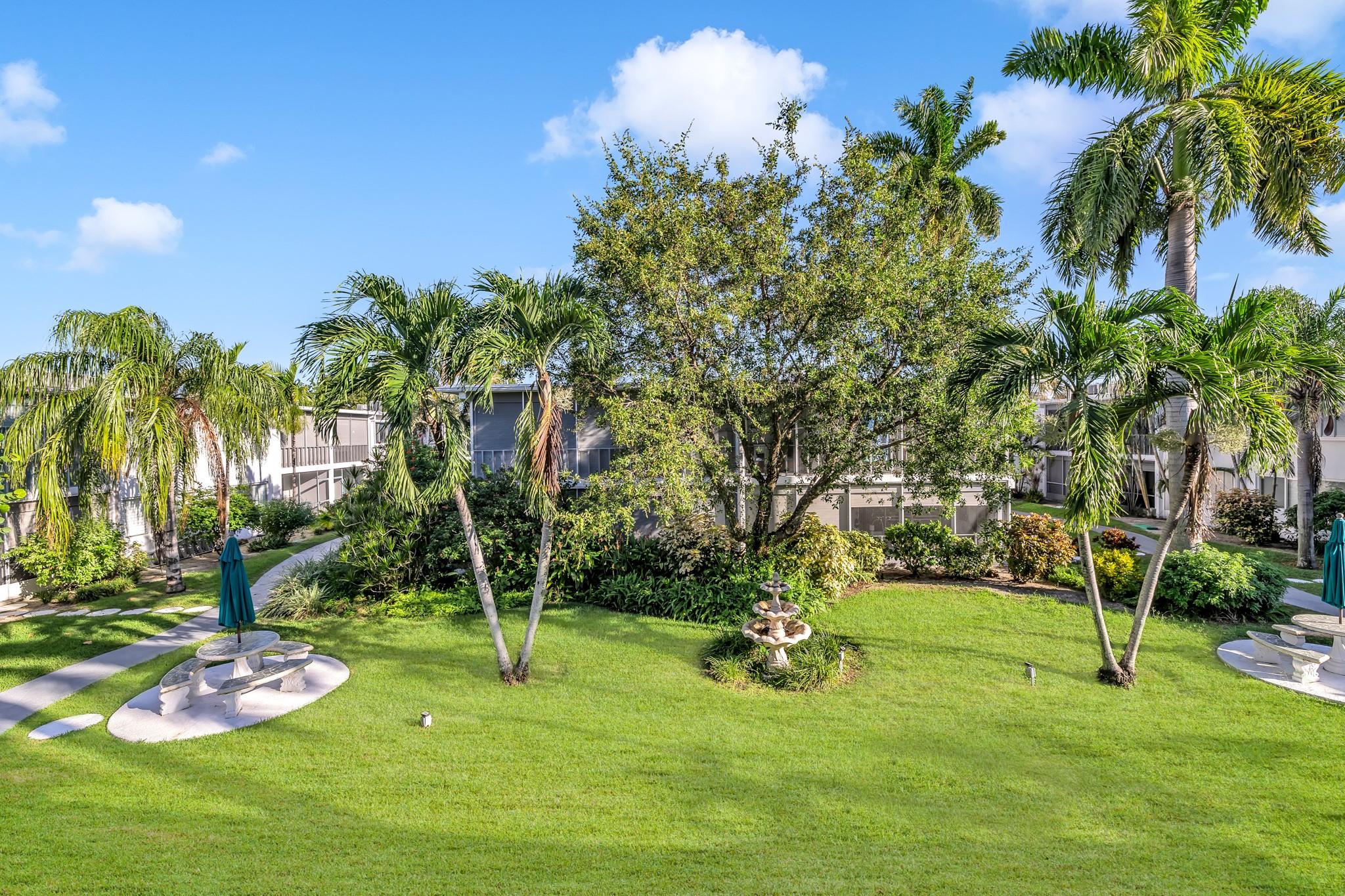 2151 NE 42nd Ct 204