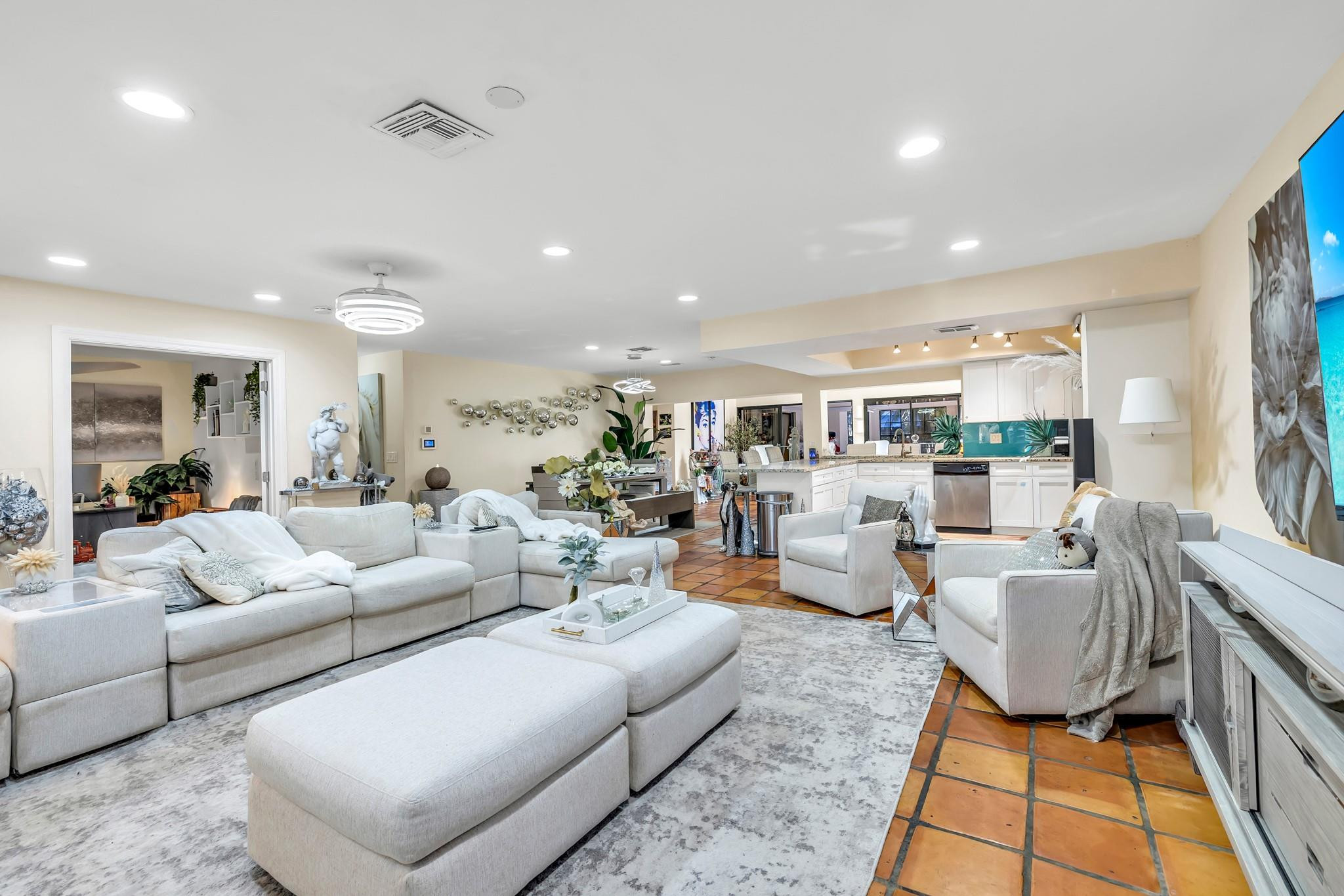 980 SW 70th Ave