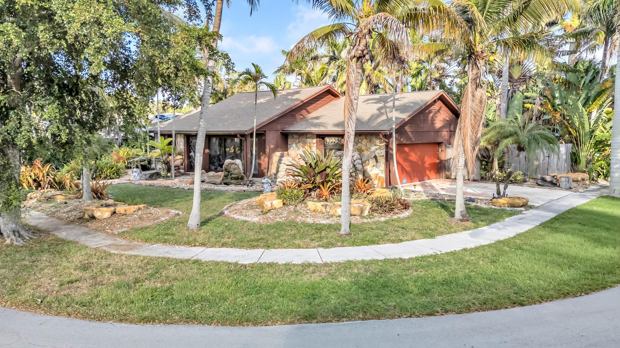 980 SW 70th Ave