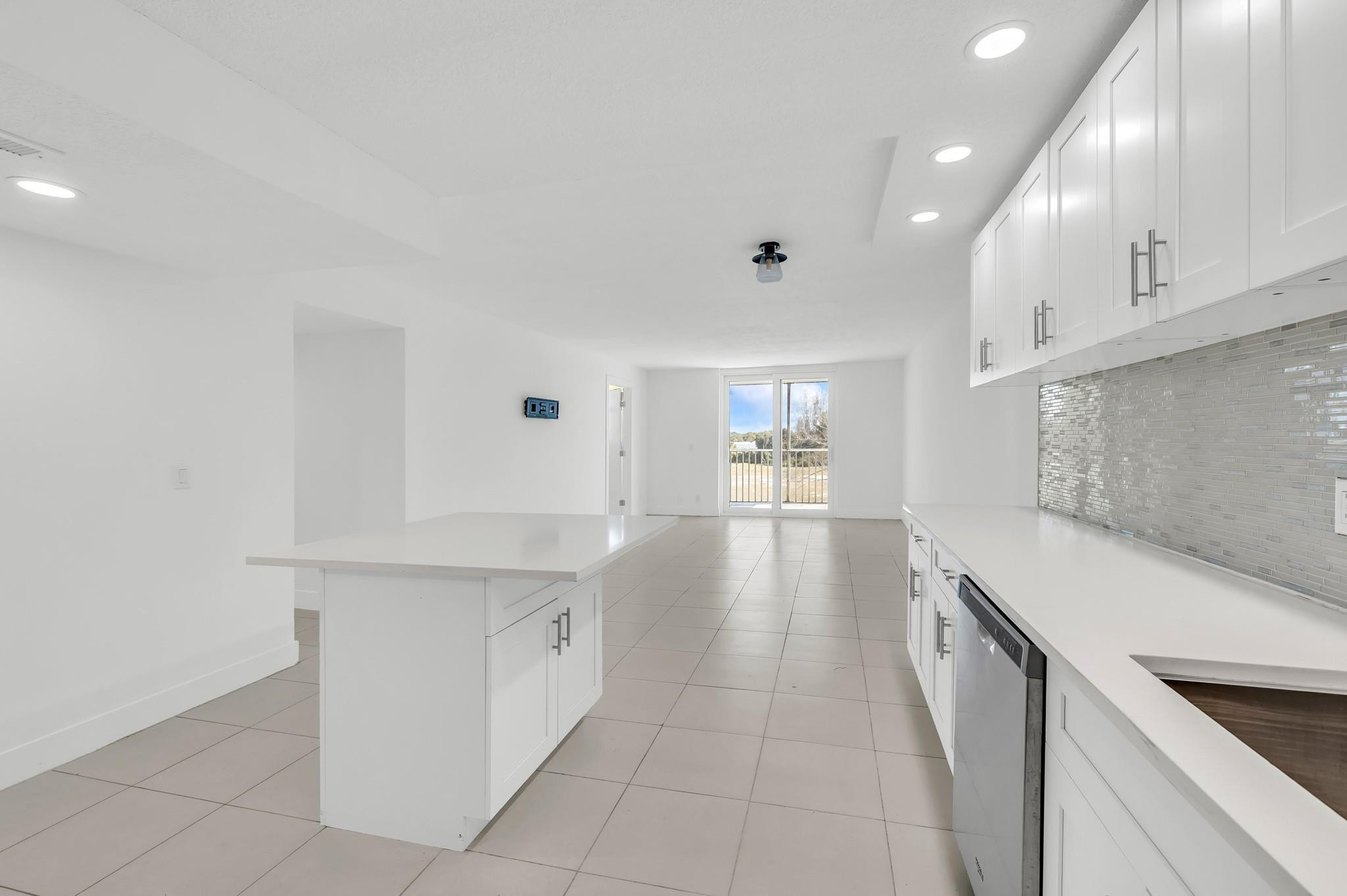 5500 NW 2nd Avenue 425, Boca Raton Unit: 425