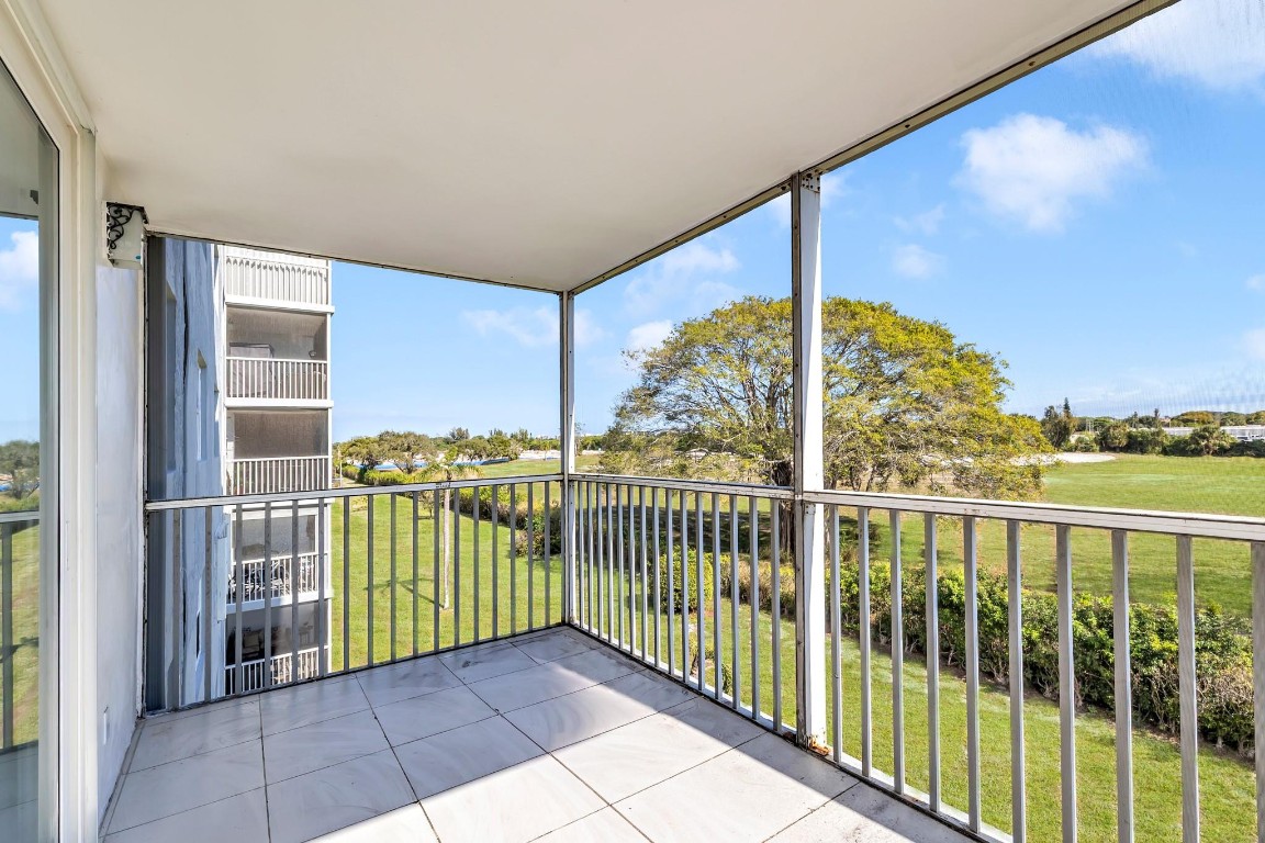 5500 NW 2nd Avenue 425, Boca Raton Unit: 425