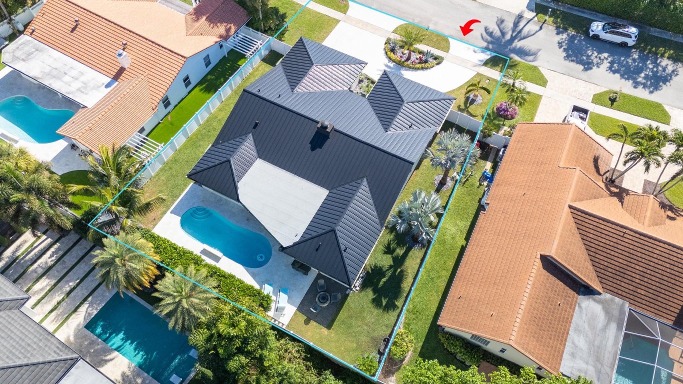 795 Camino Lakes Circle