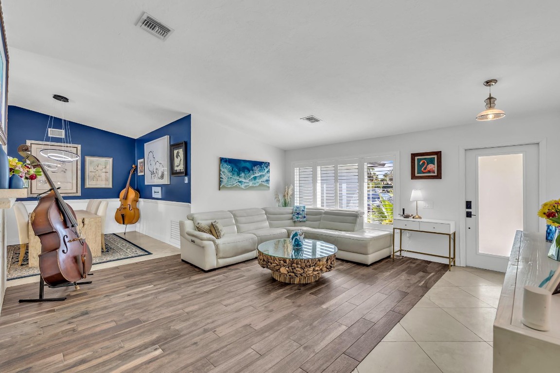 795 Camino Lakes Circle