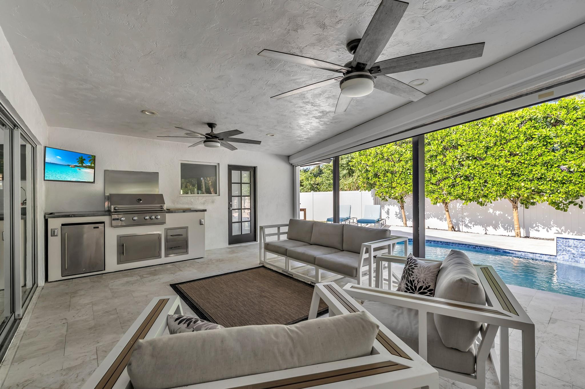 795 Camino Lakes Circle