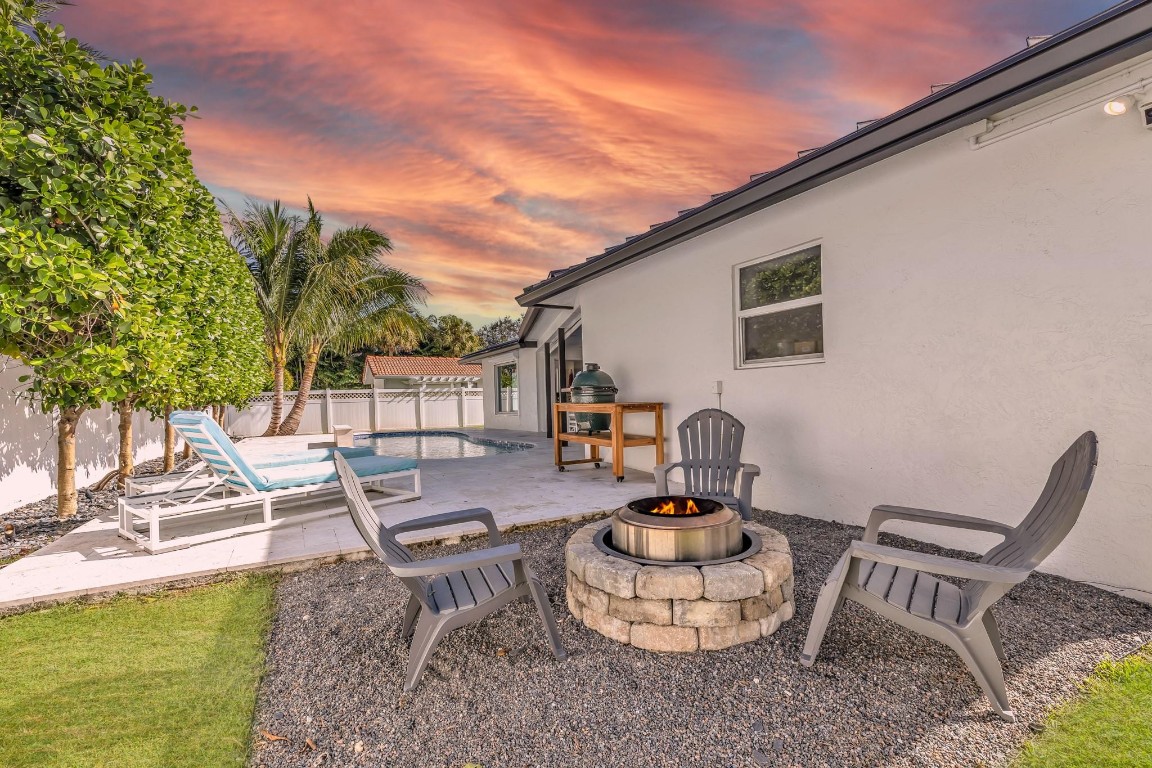 795 Camino Lakes Circle