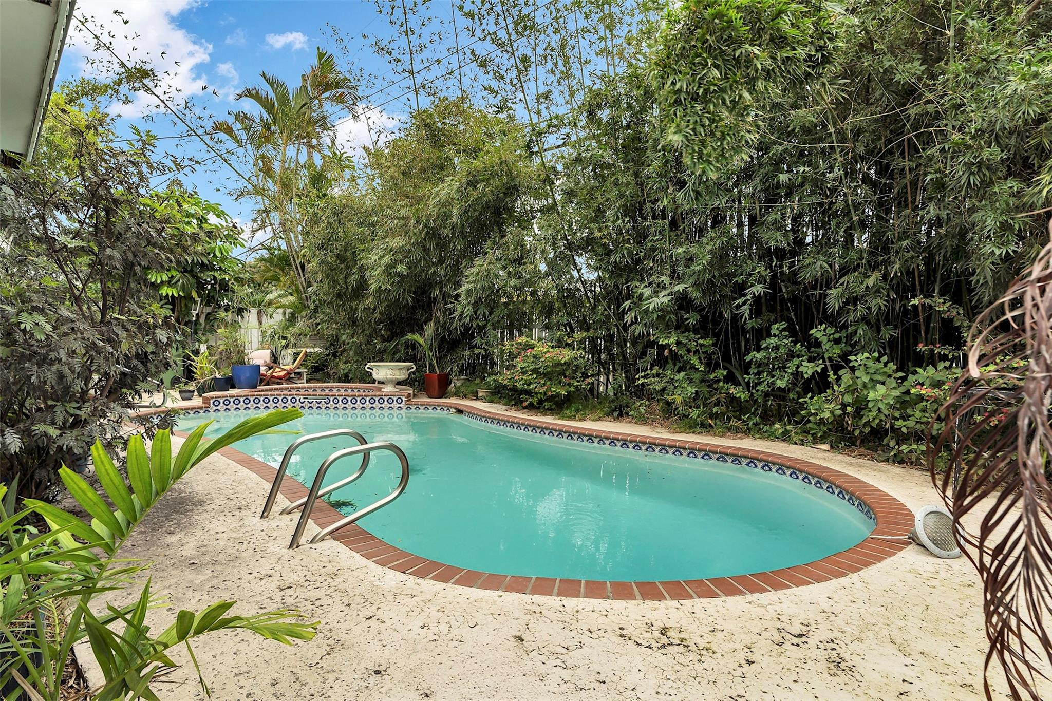 2162 NE 65th Street