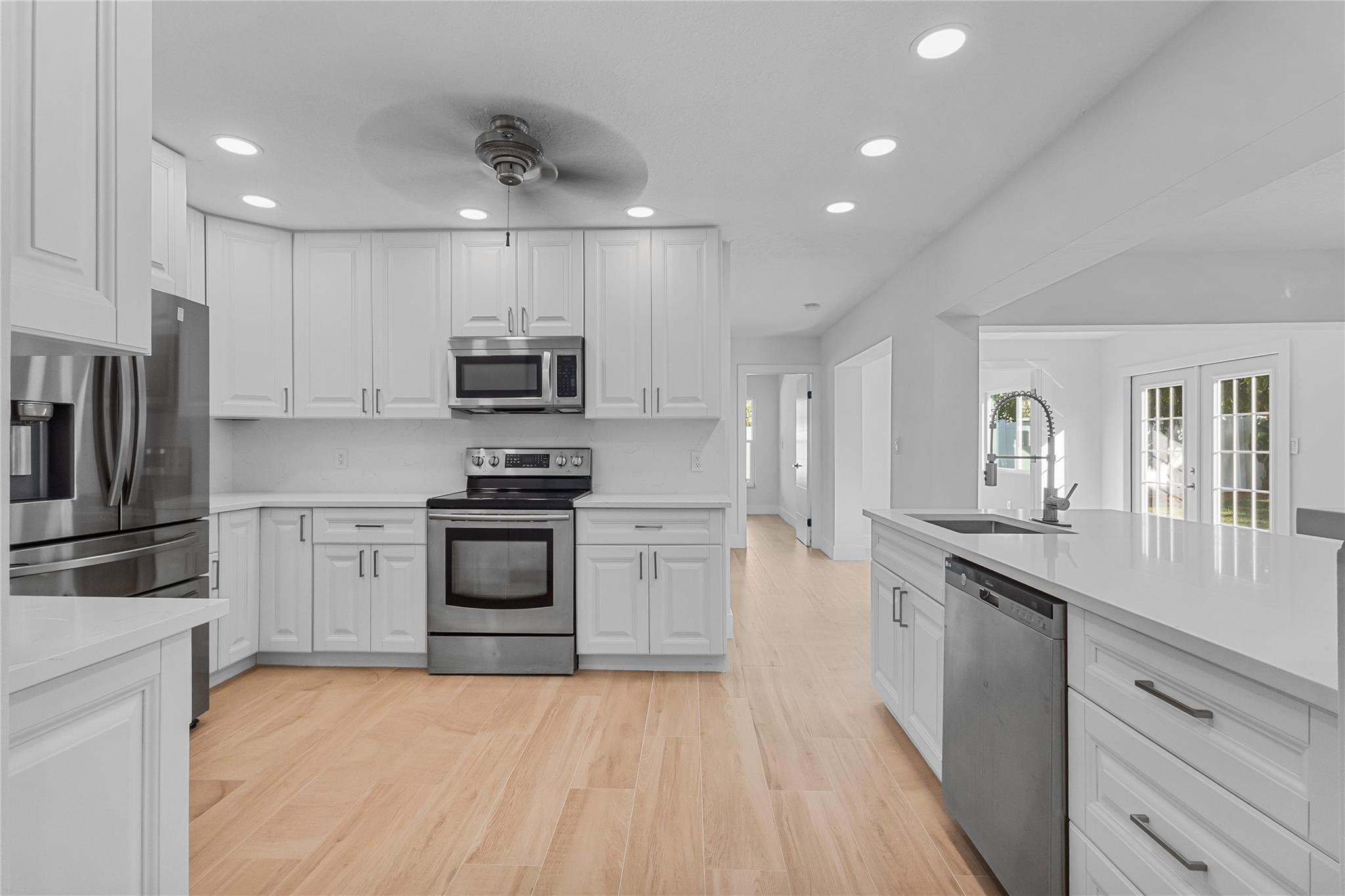 2830 NE 46th Street