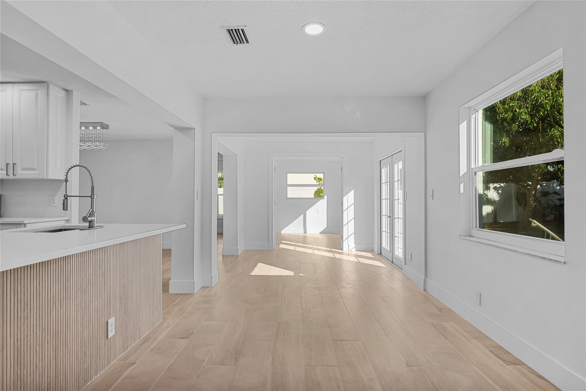 2830 NE 46th Street