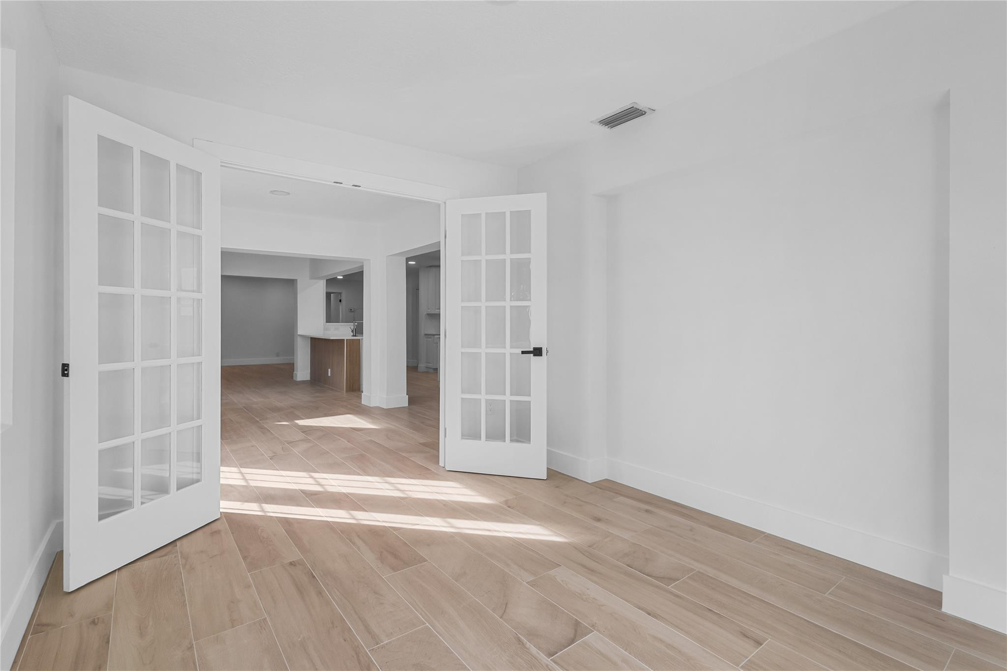 2830 NE 46th Street