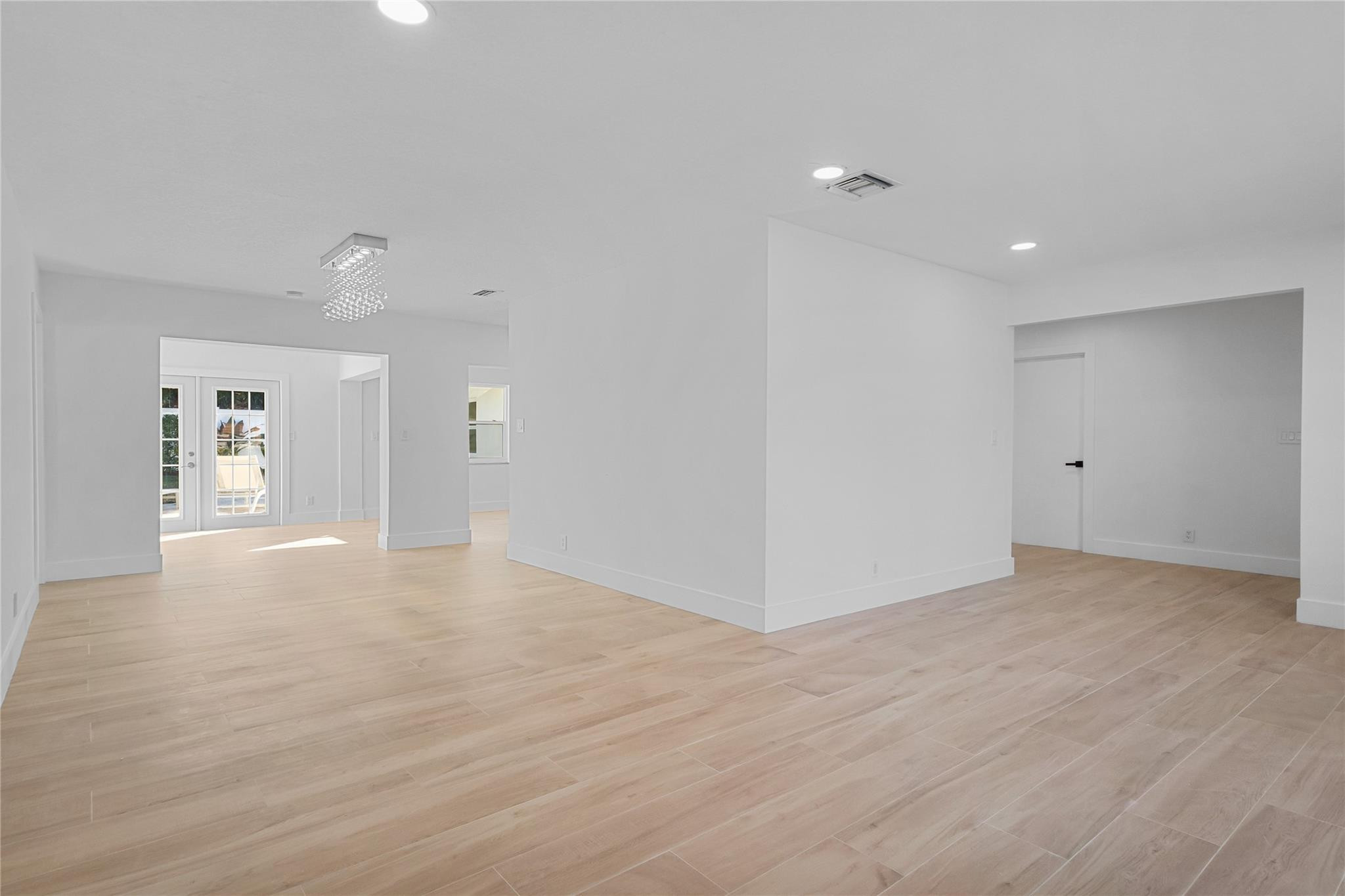 2830 NE 46th Street