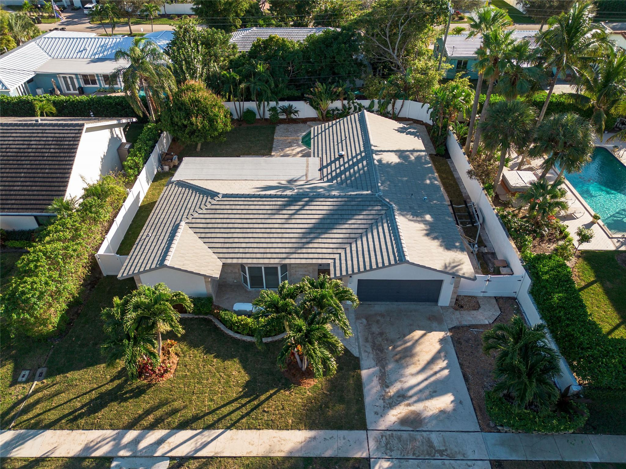 2830 NE 46th Street