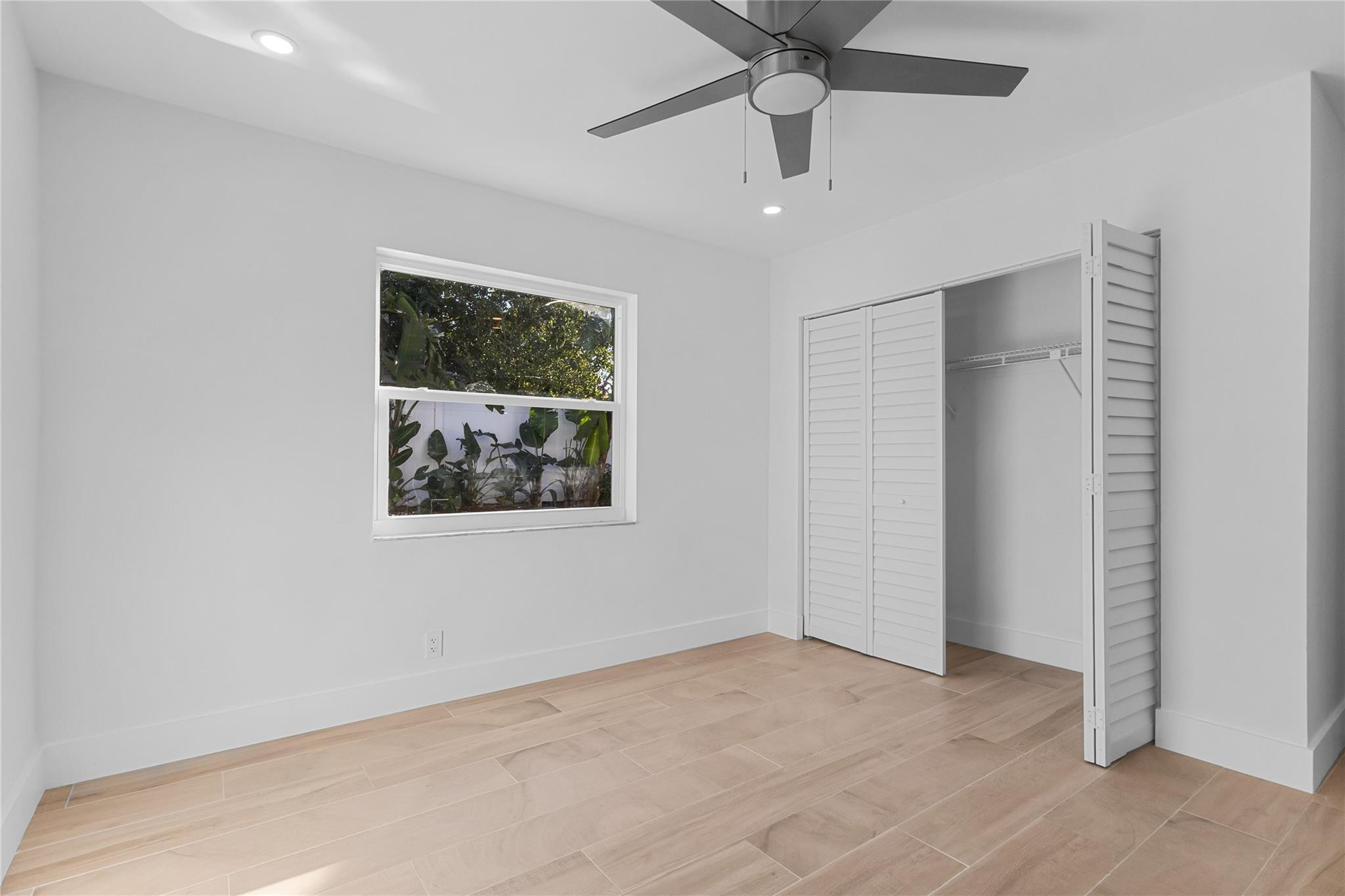 2830 NE 46th Street