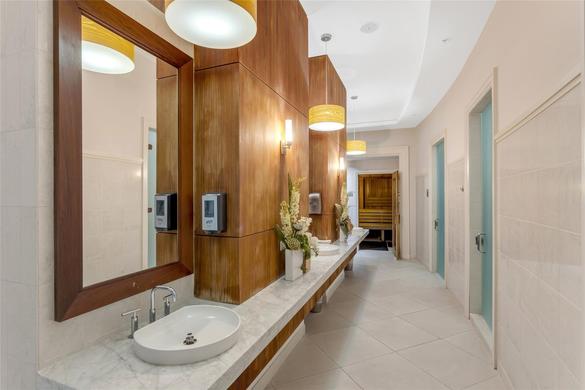 1 N Ocean Boulevard 1603