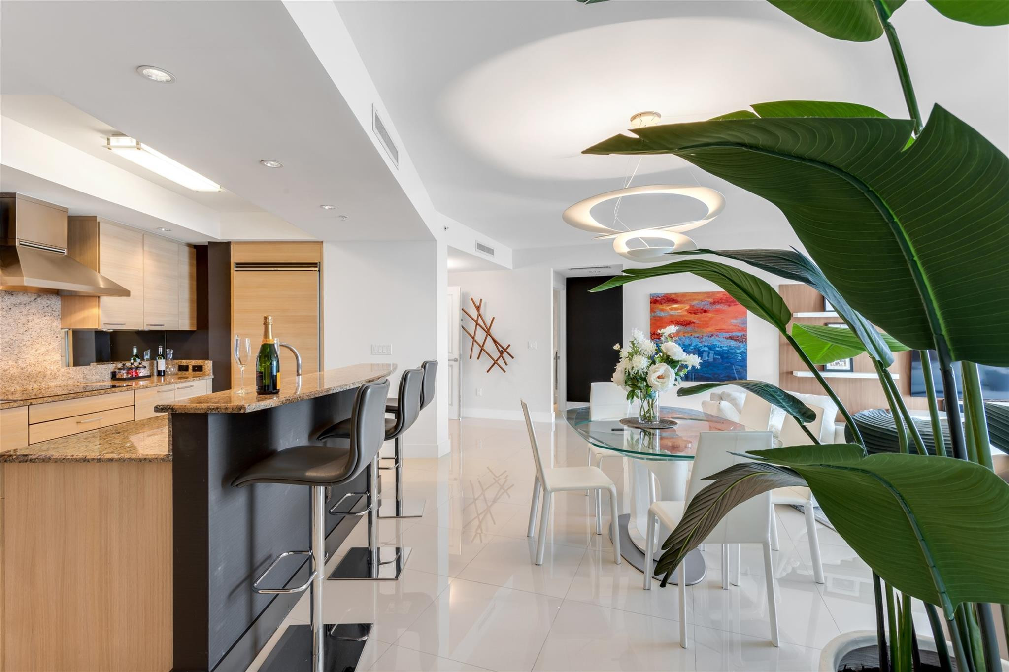 1 N Ocean Boulevard 1603