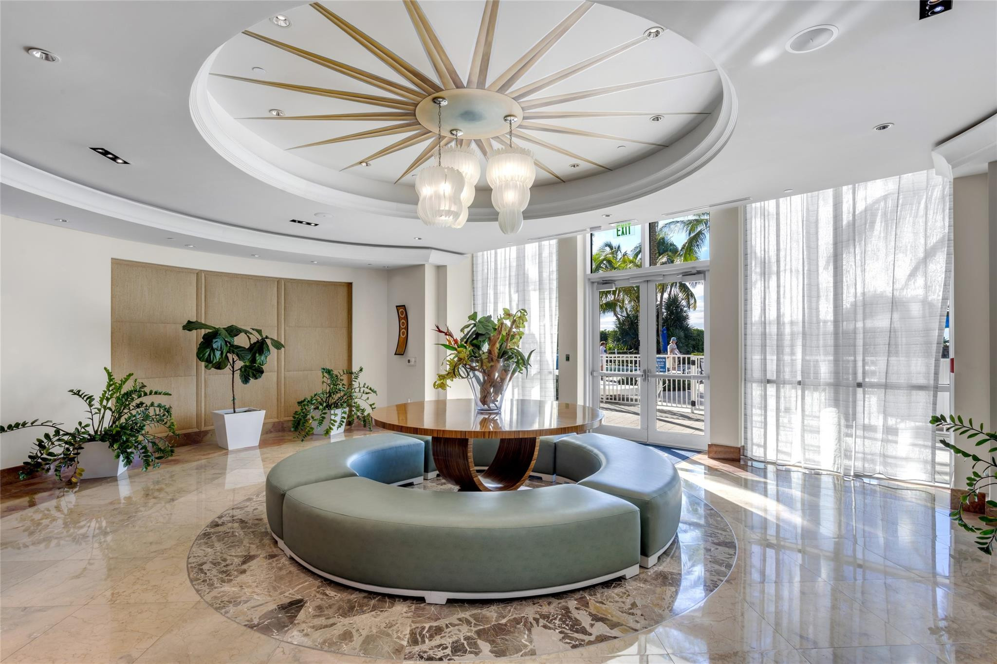 1 N Ocean Boulevard 1603