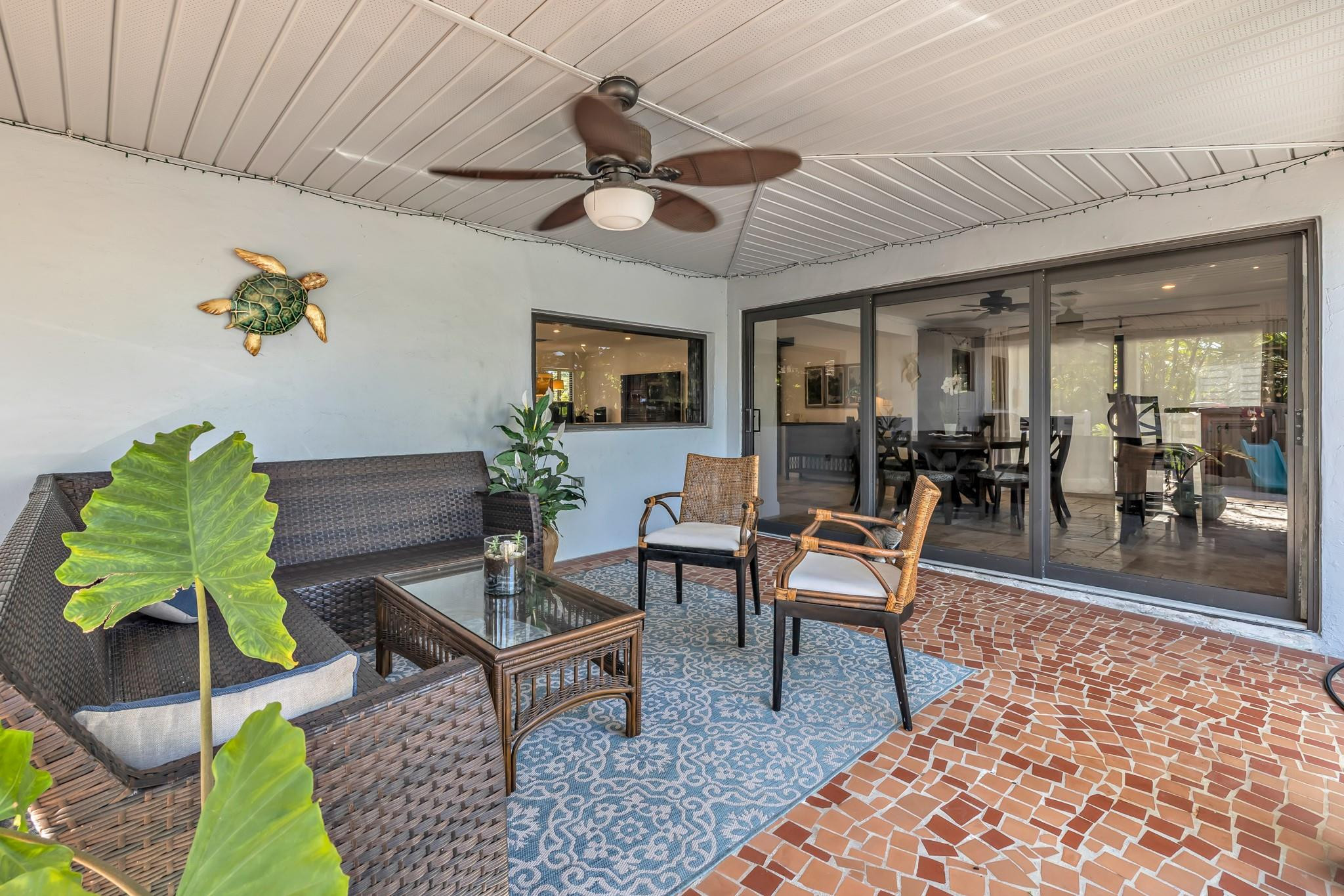 2801 NE 48th Court