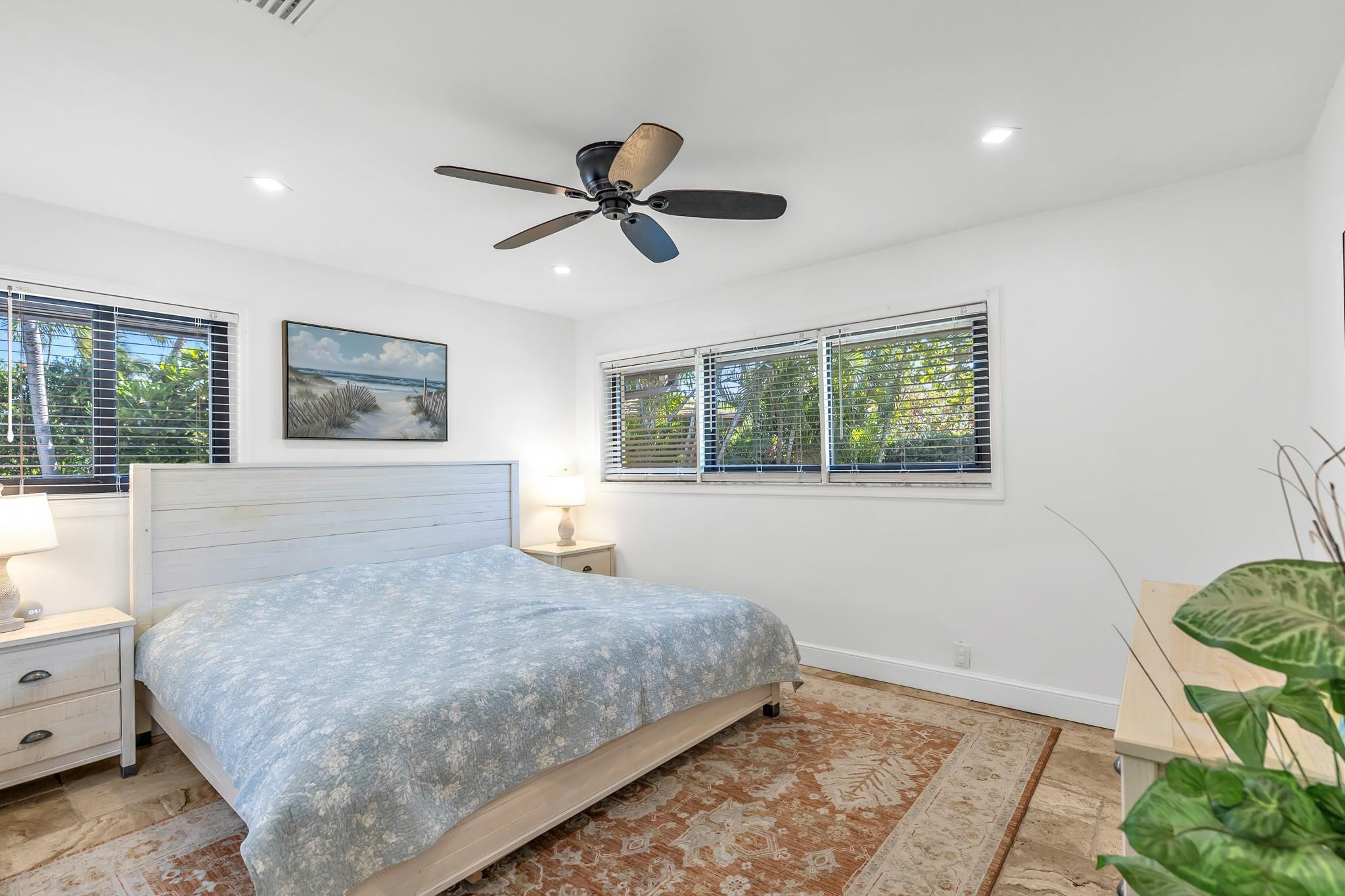 2801 NE 48th Court