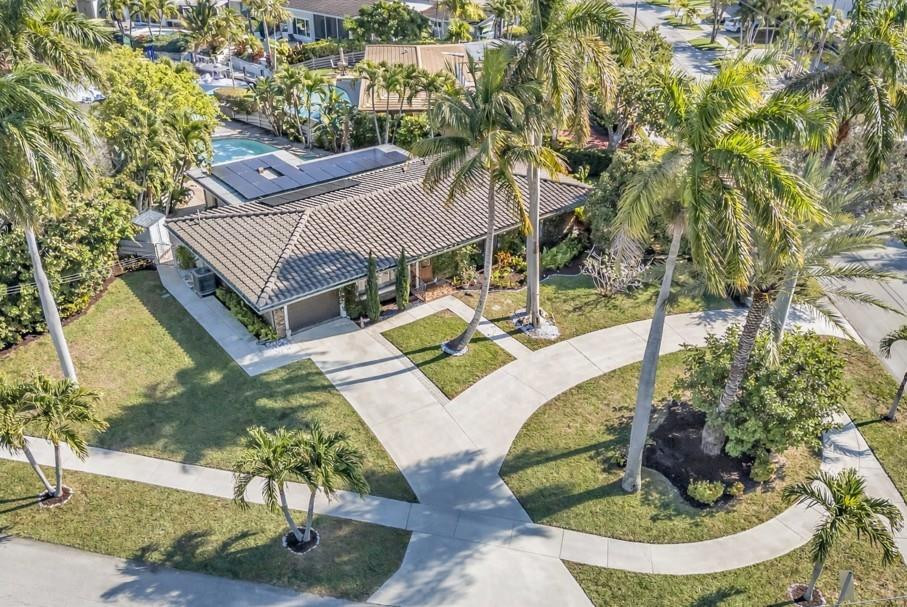2801 NE 48th Court