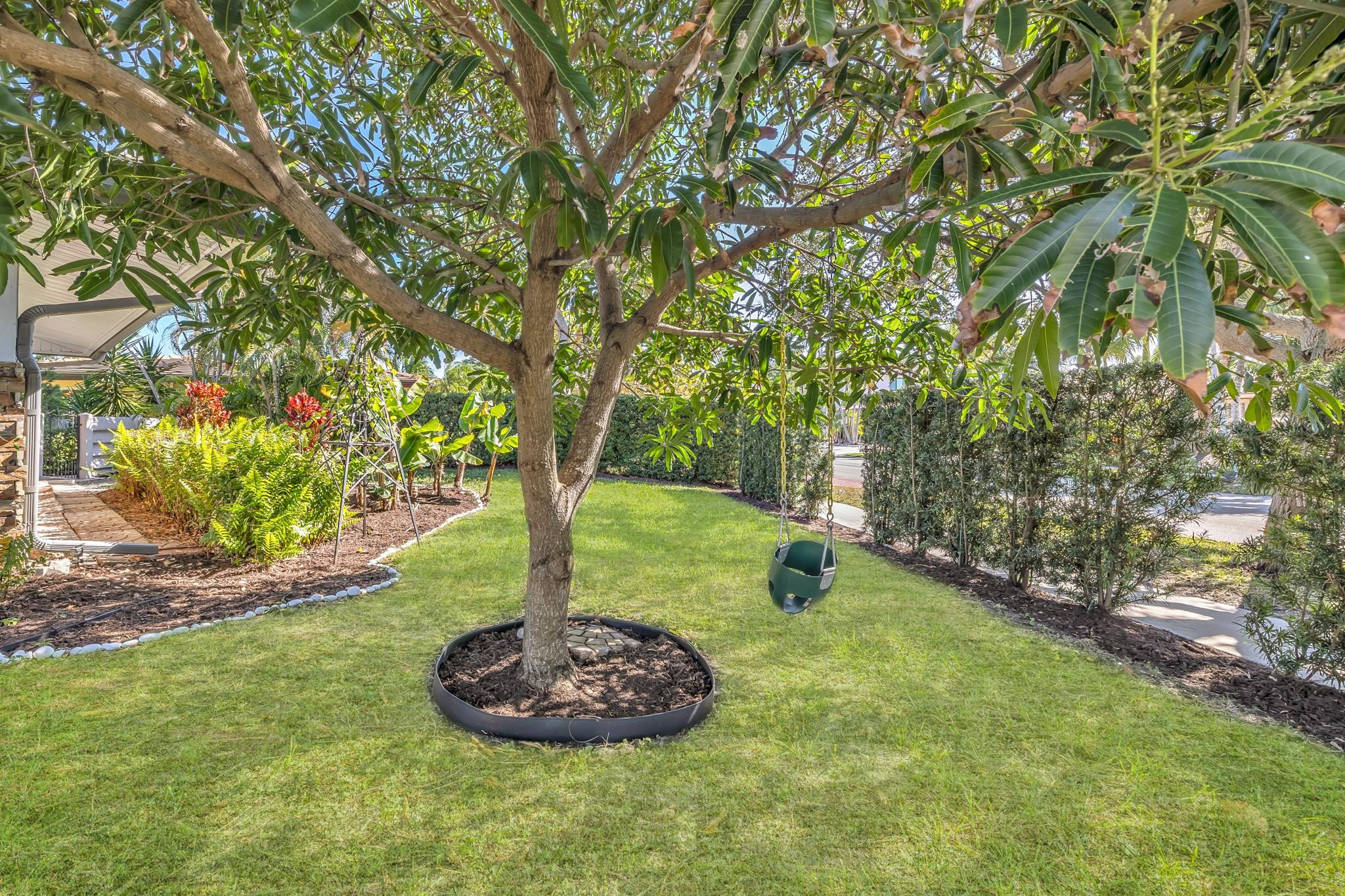 2801 NE 48th Court