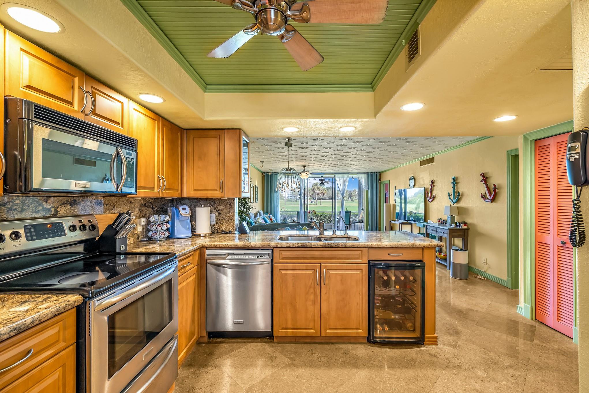 3001 S Palm Aire Drive 105