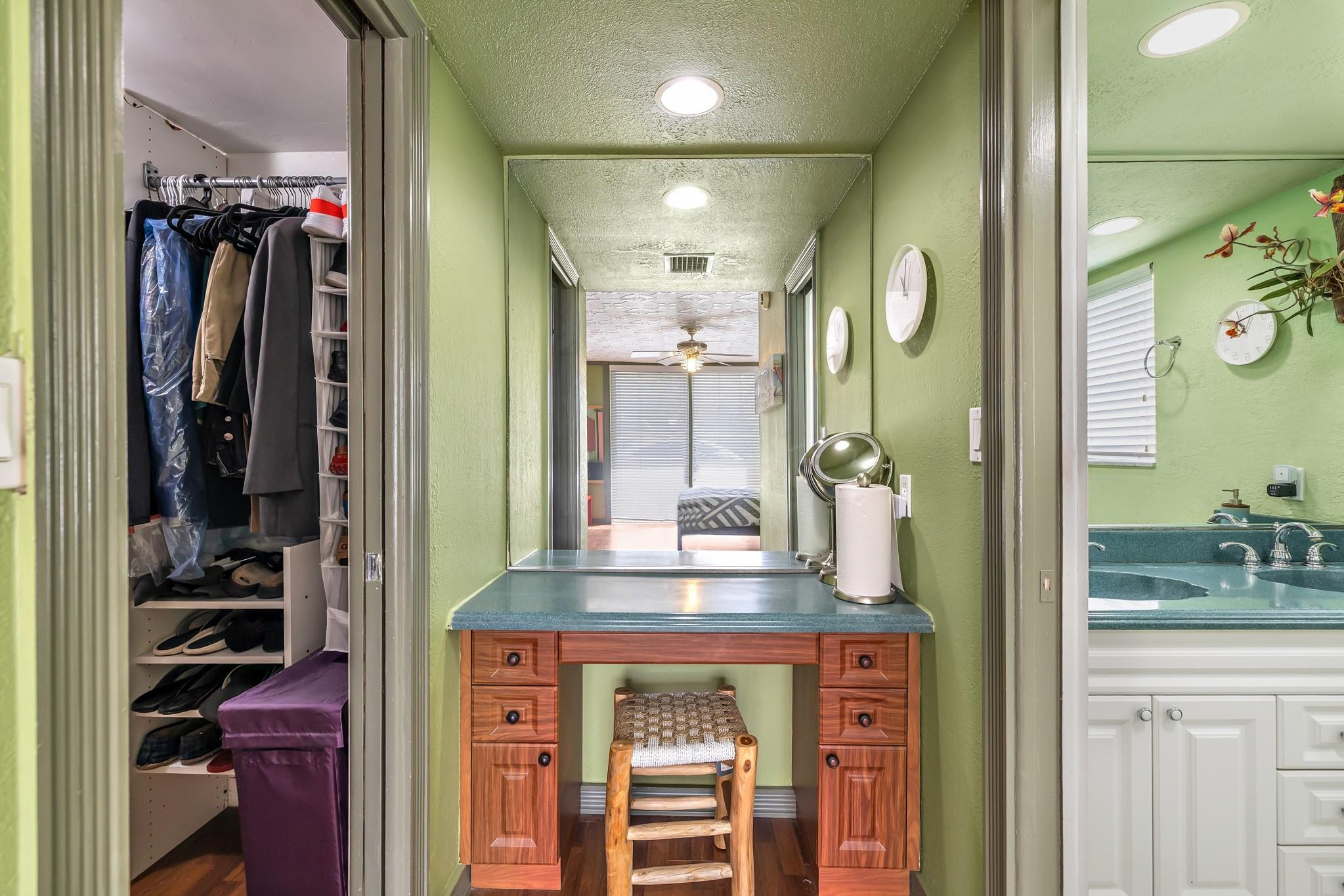 3001 S Palm Aire Drive 105