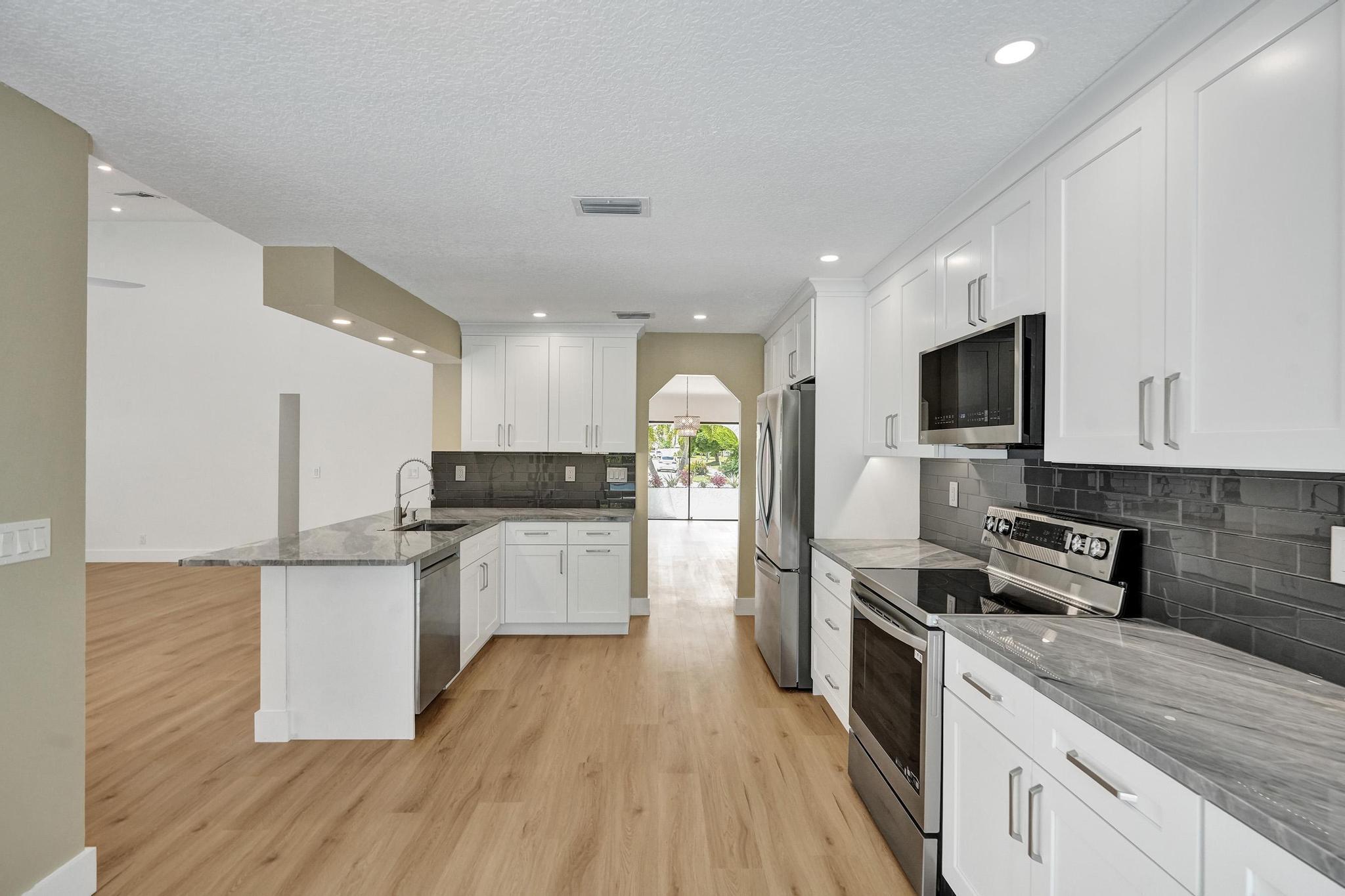 5030 Marina Circle