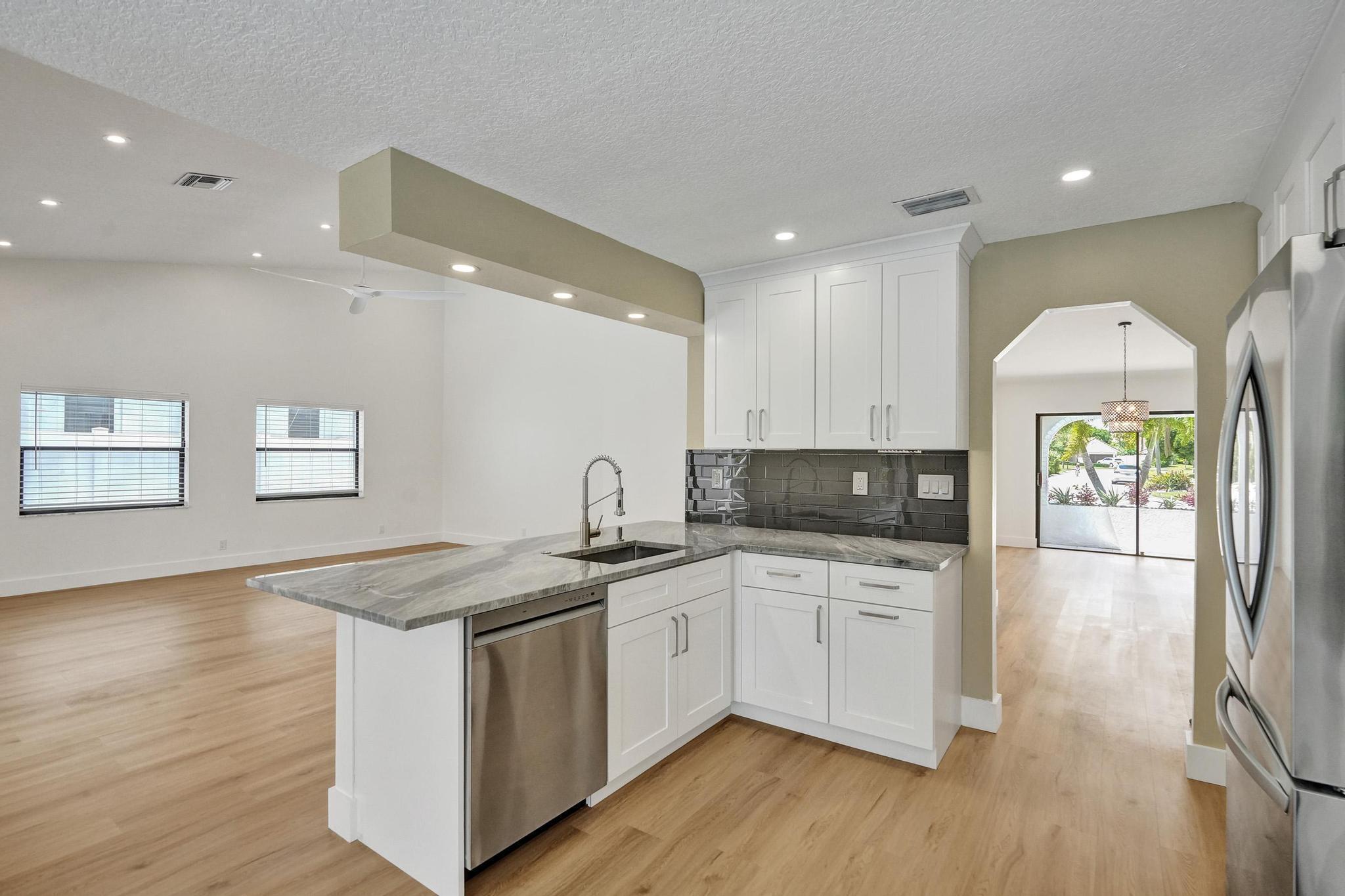 5030 Marina Circle