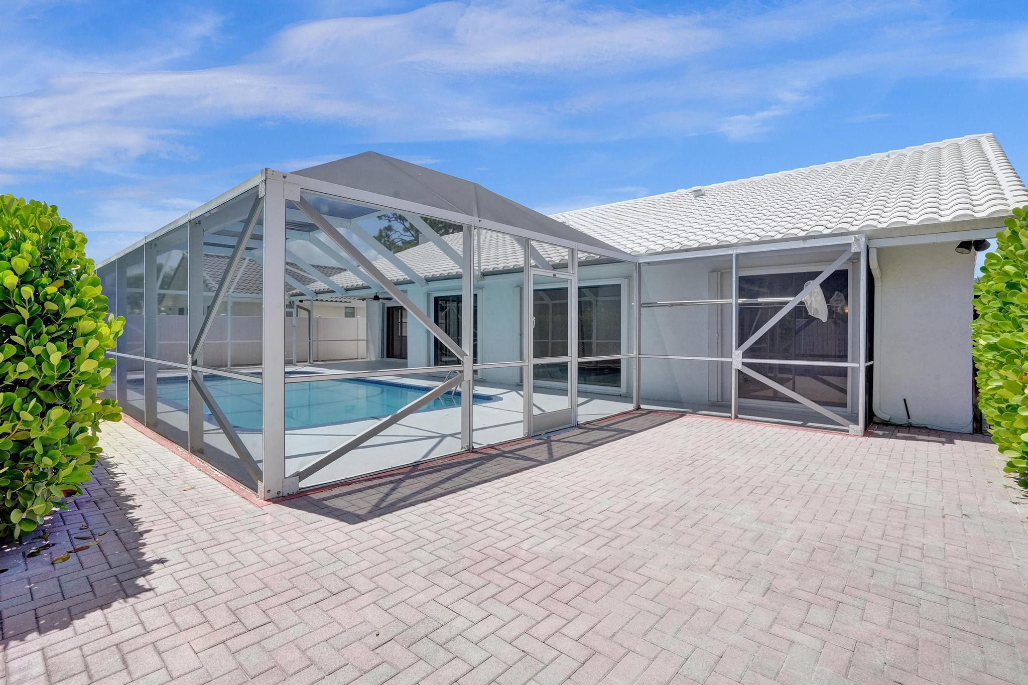 5030 Marina Circle