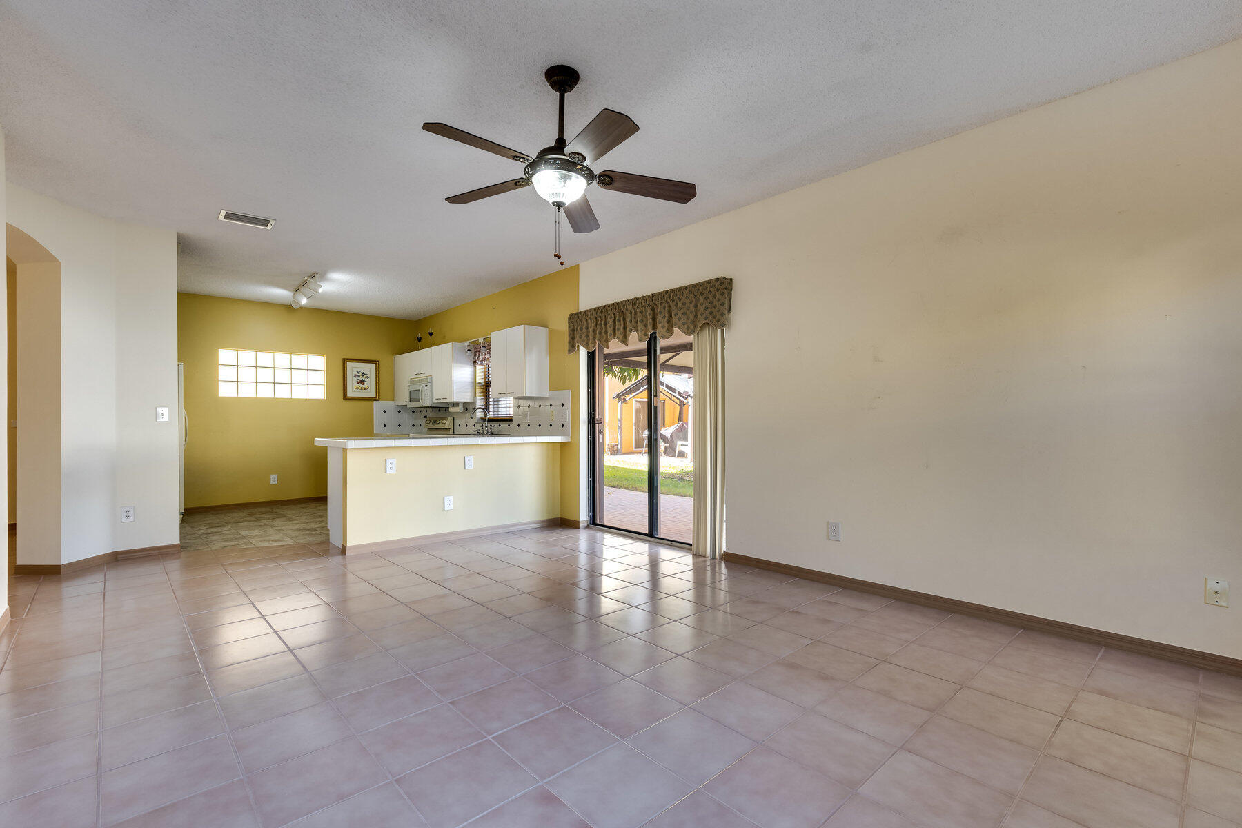 11109 NW 34th Court