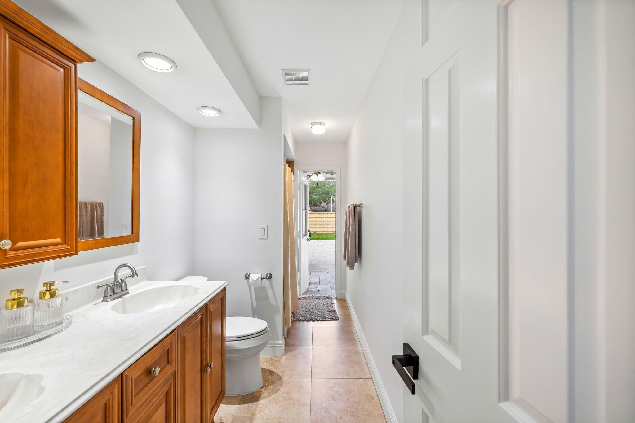 4830 NW 92nd Terrace