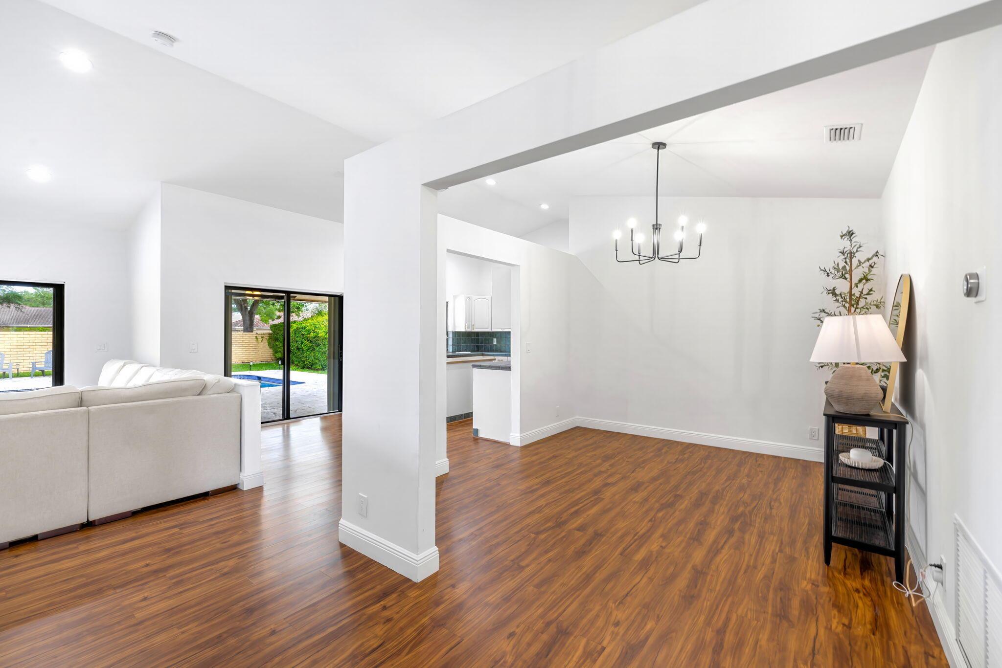 4830 NW 92nd Terrace