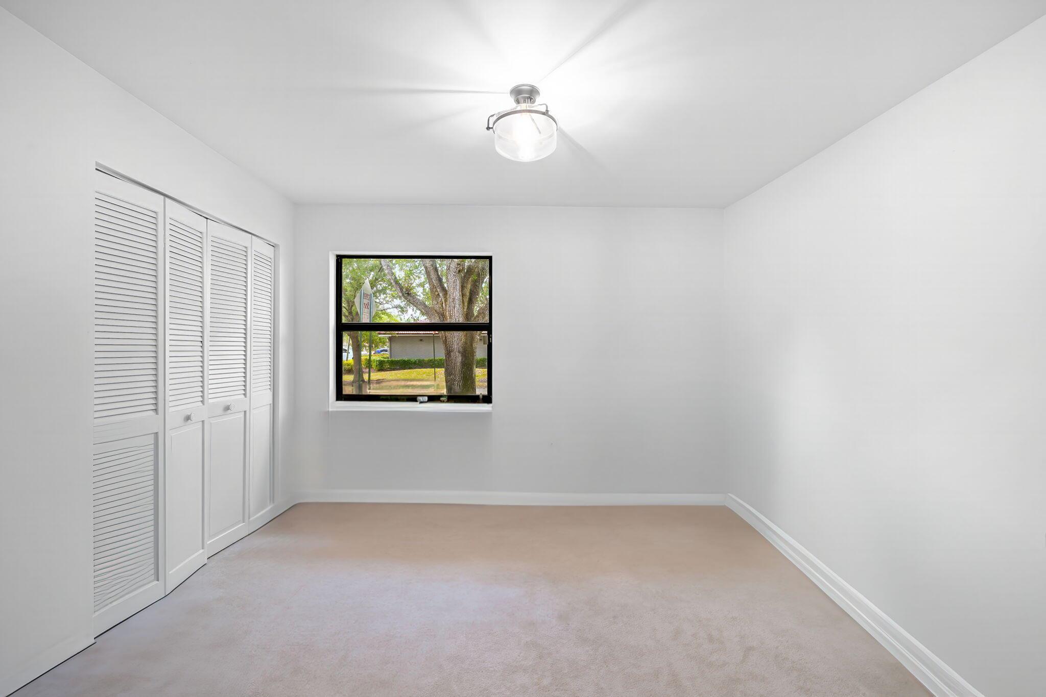 4830 NW 92nd Terrace