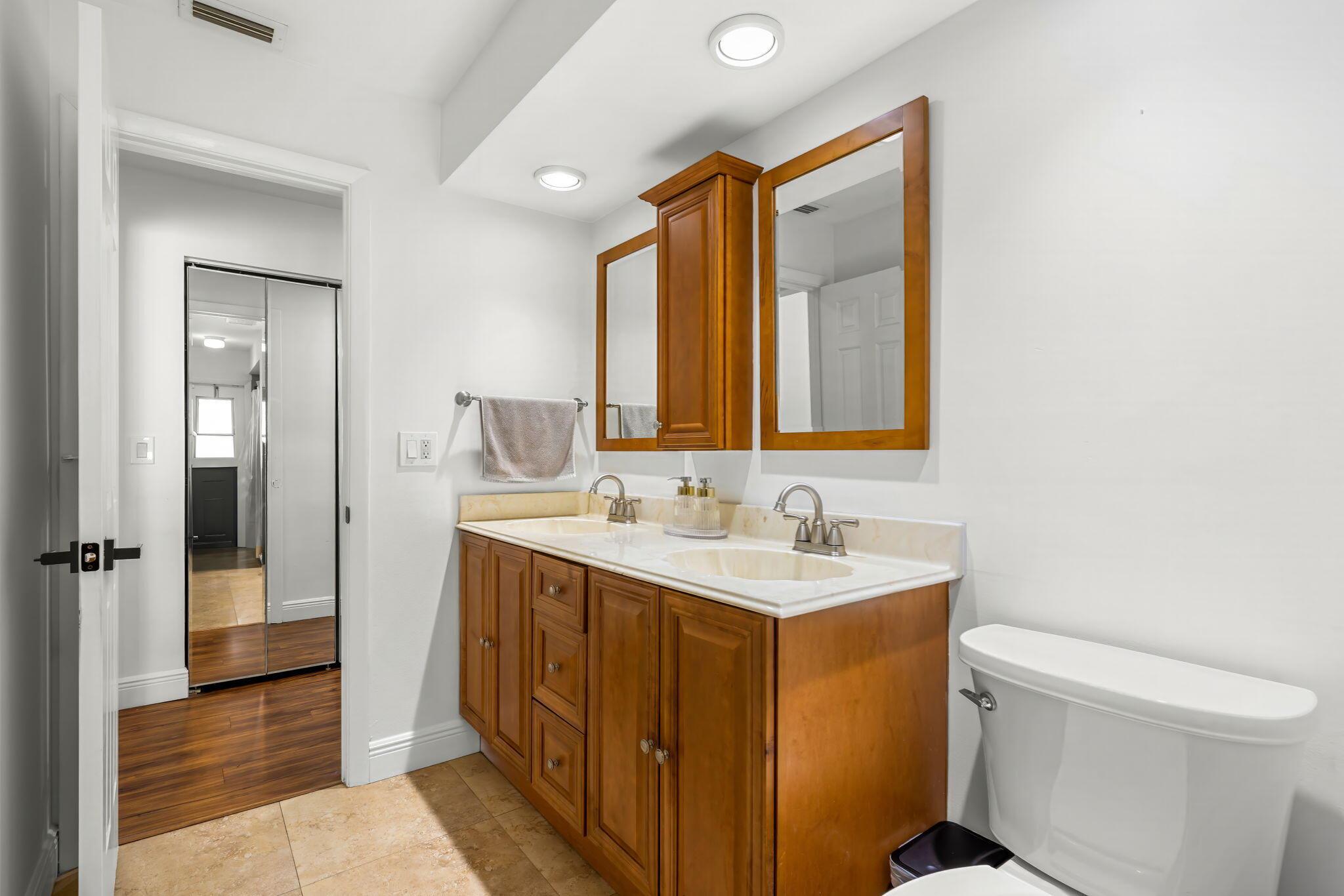 4830 NW 92nd Terrace