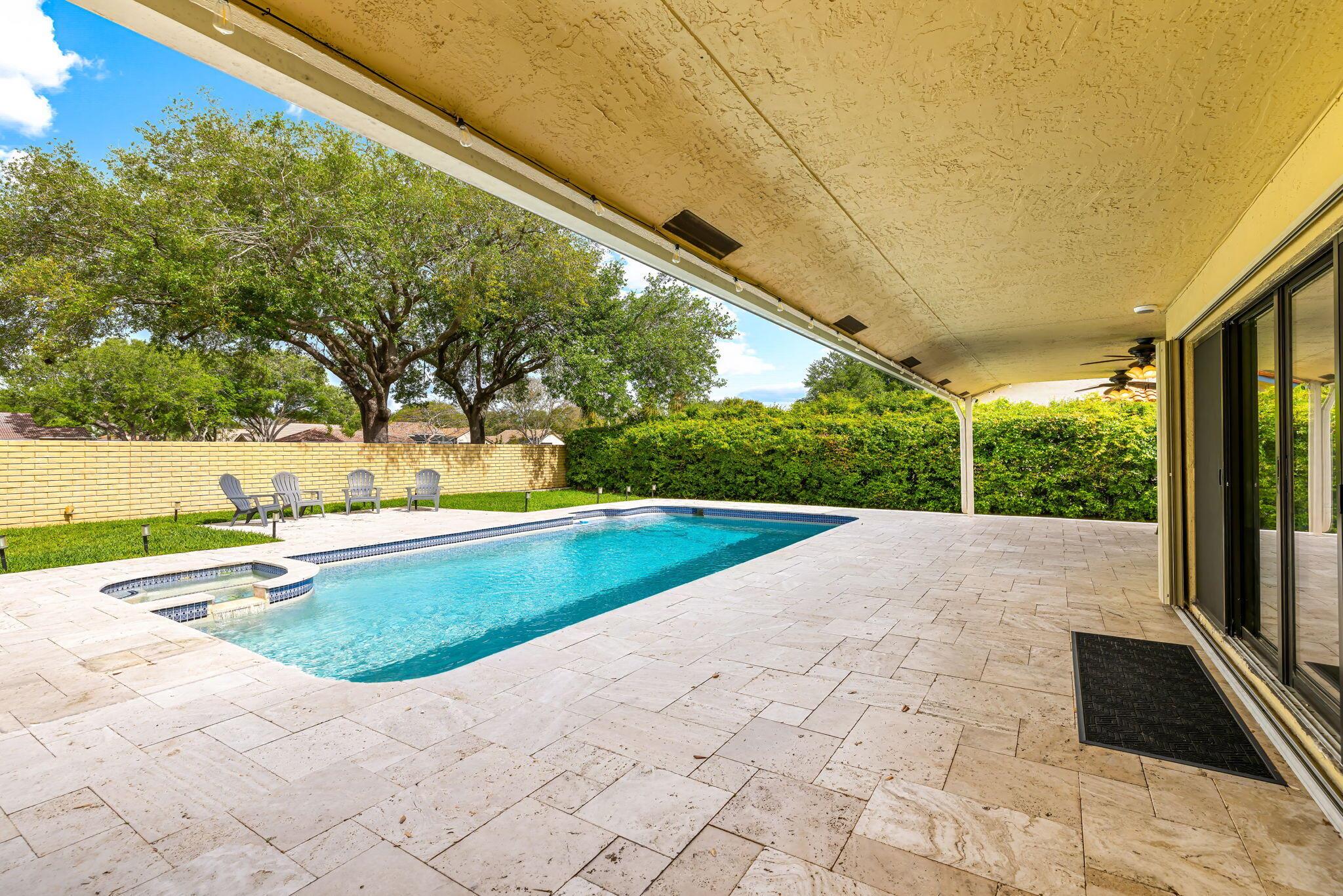 4830 NW 92nd Terrace