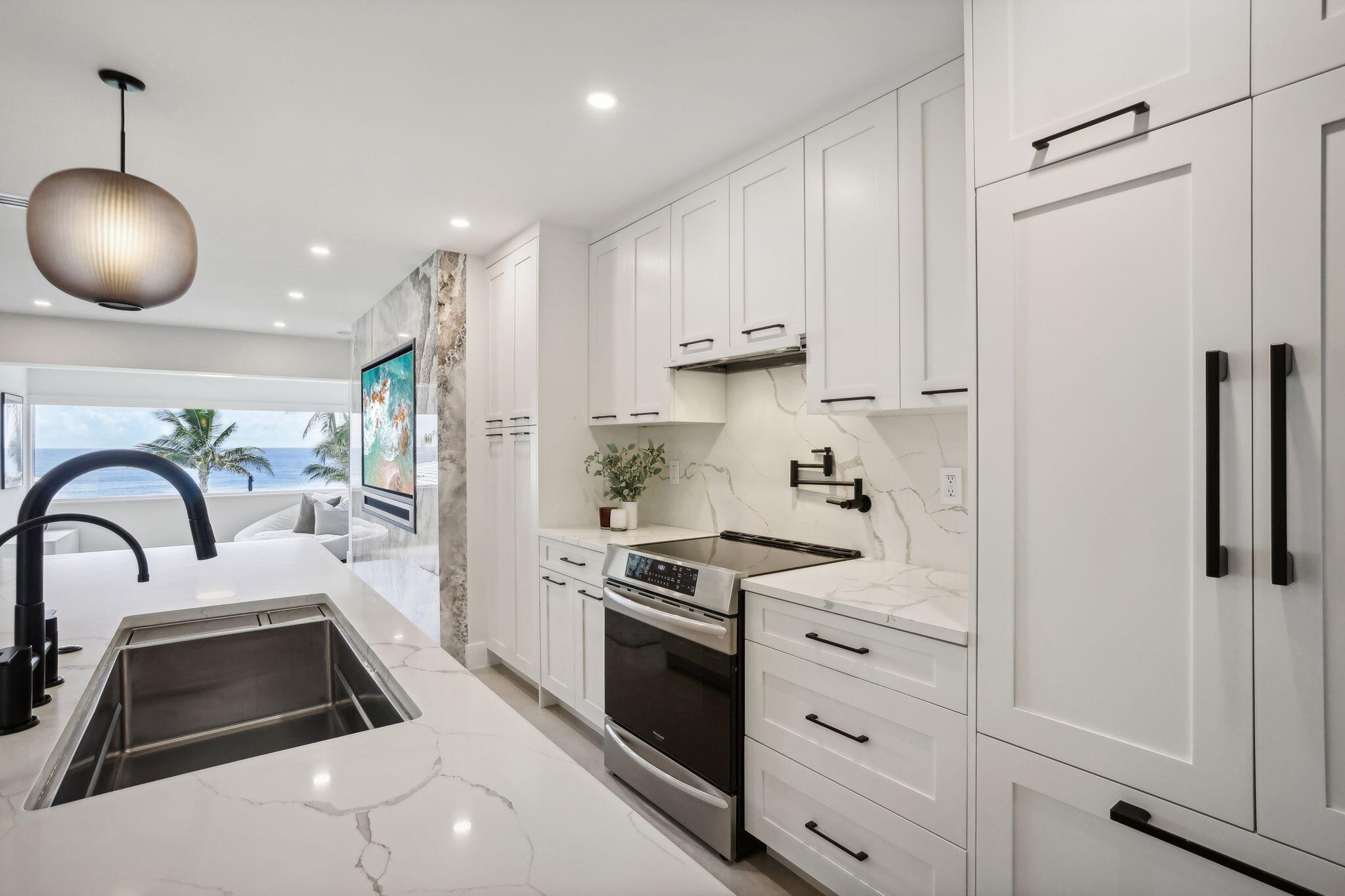 3401 S Ocean Boulevard 6