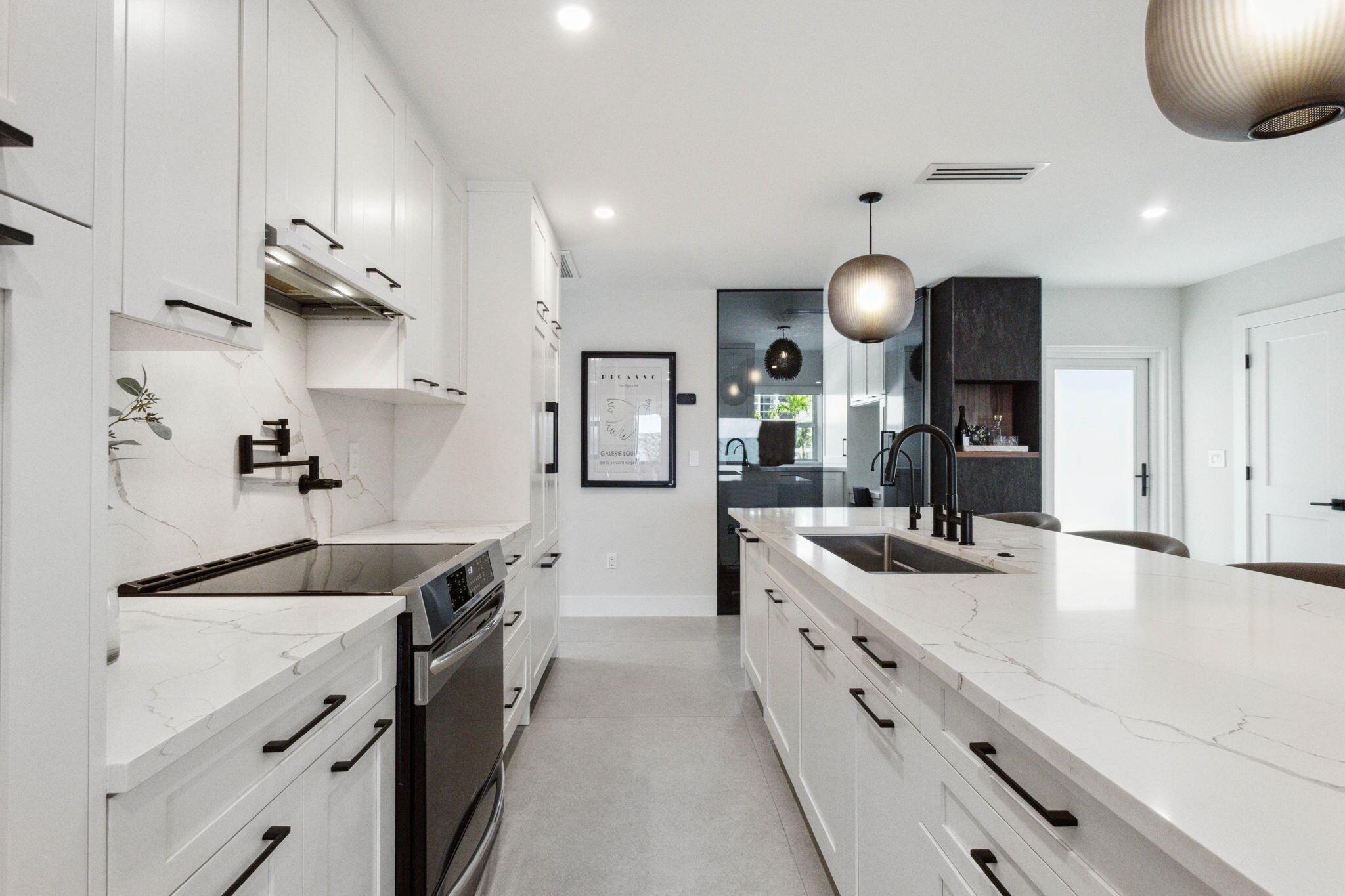 3401 S Ocean Boulevard 6