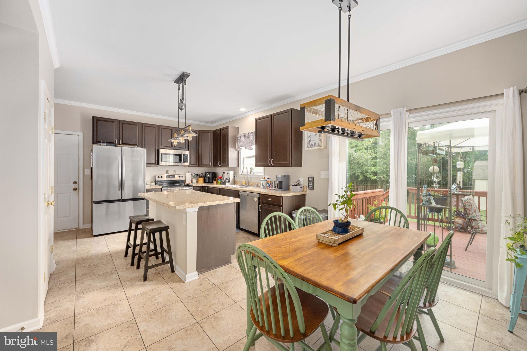 4098 FERN COURT