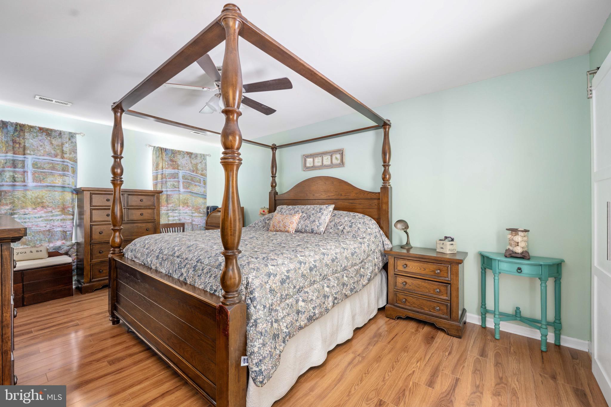 4098 FERN COURT