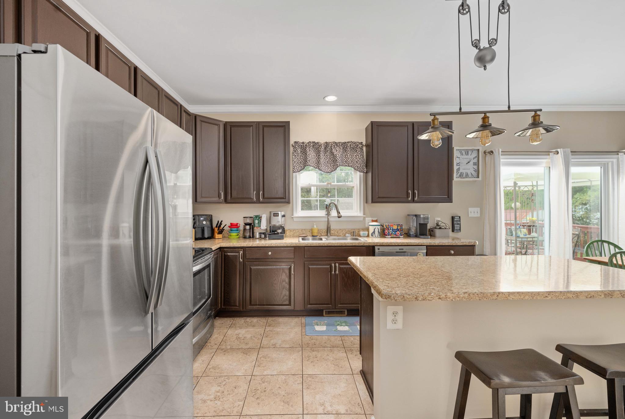 4098 FERN COURT