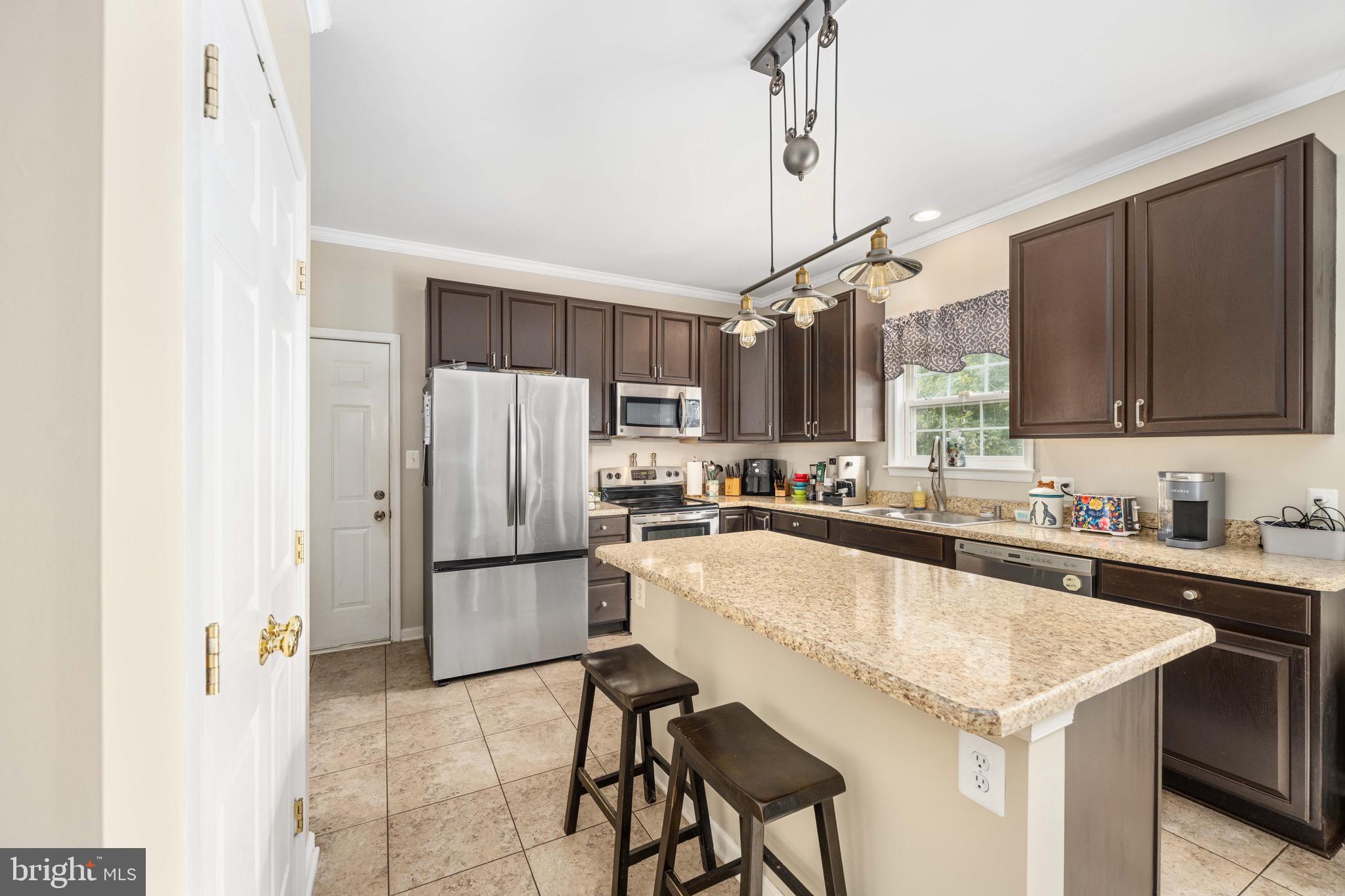 4098 FERN COURT