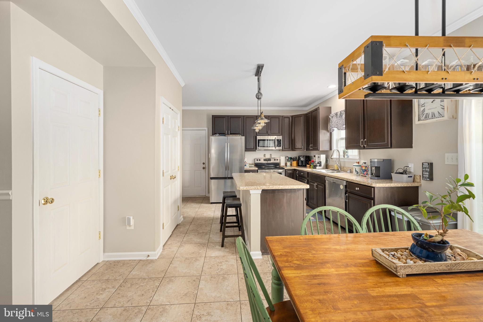 4098 FERN COURT