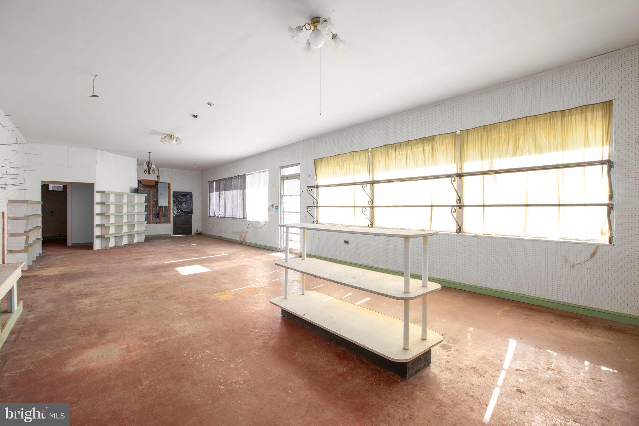 8294 and 8286 JAMES MADISON PARKWAY