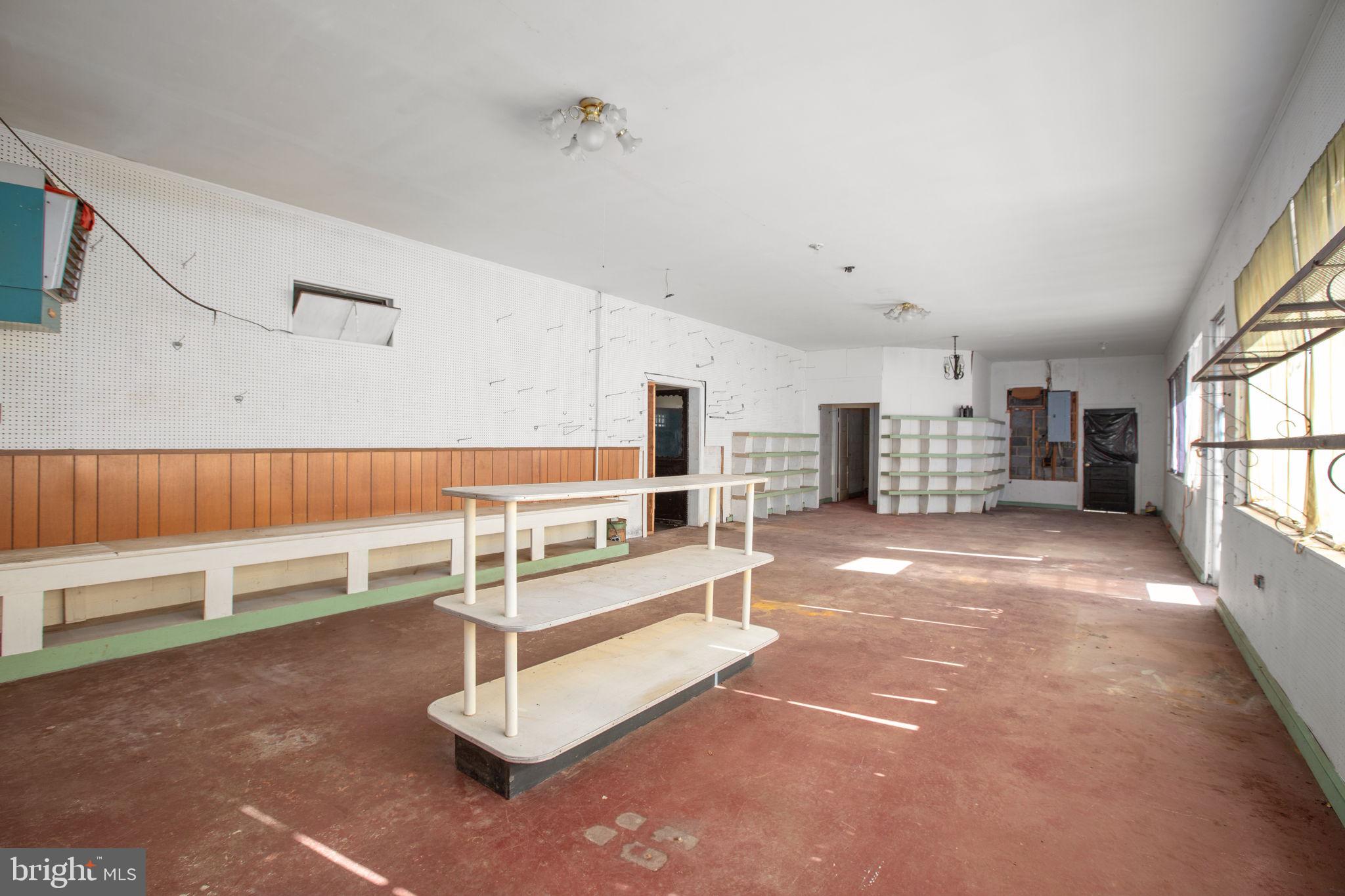 8294 and 8286 JAMES MADISON PARKWAY