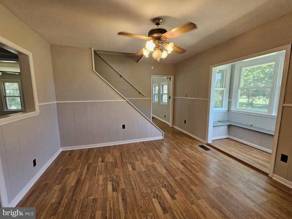 1881 FAIRPORT RD
