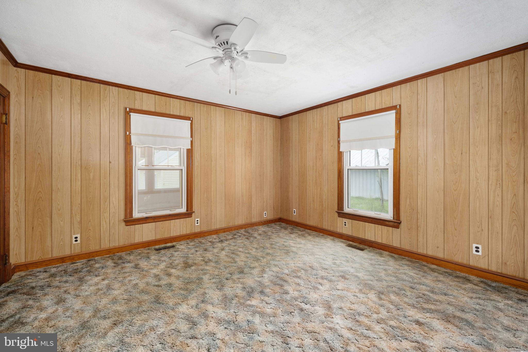 1881 FAIRPORT RD