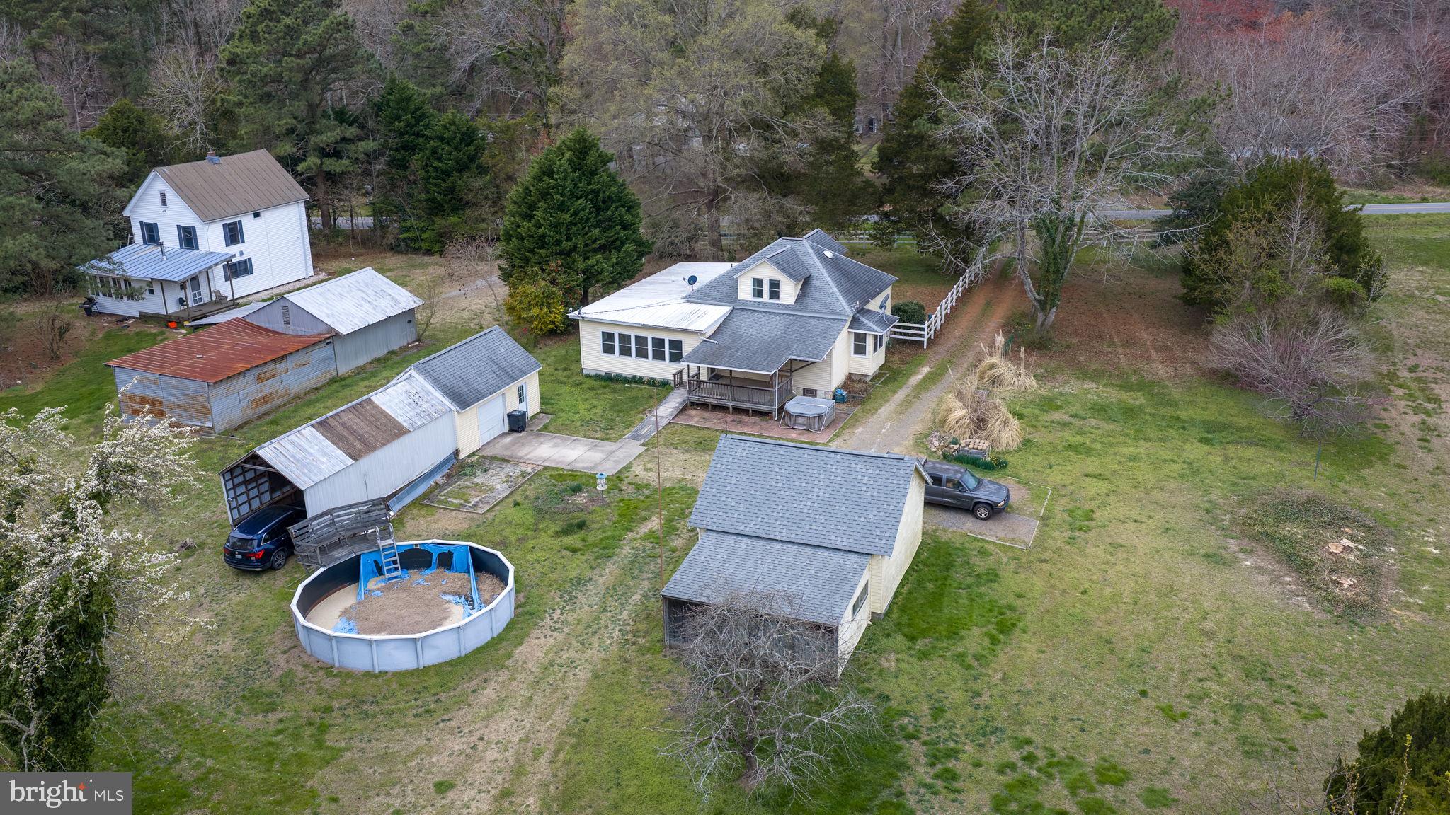 1881 FAIRPORT RD