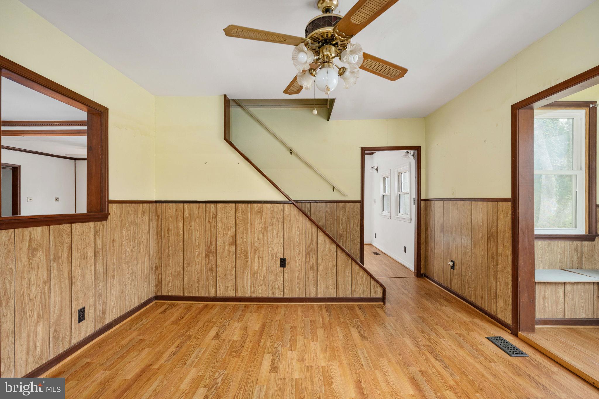 1881 FAIRPORT RD